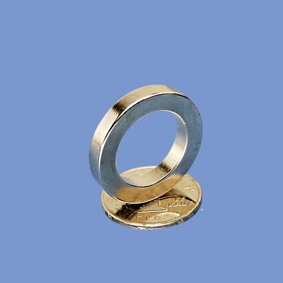 钕铁硼磁铁吸铁石圆形磁铁直径30x厚度5mm圆环带孔20强磁铁磁钢