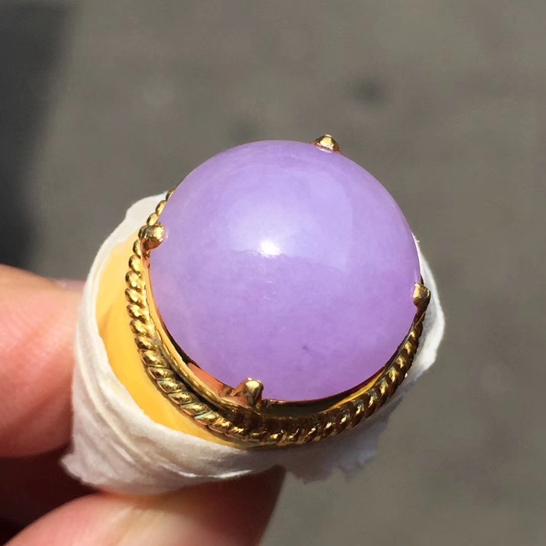 紫罗兰翡翠戒面