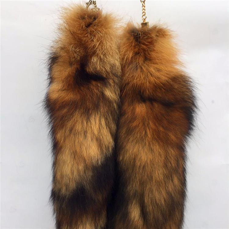 毛绒尾巴挂件图片