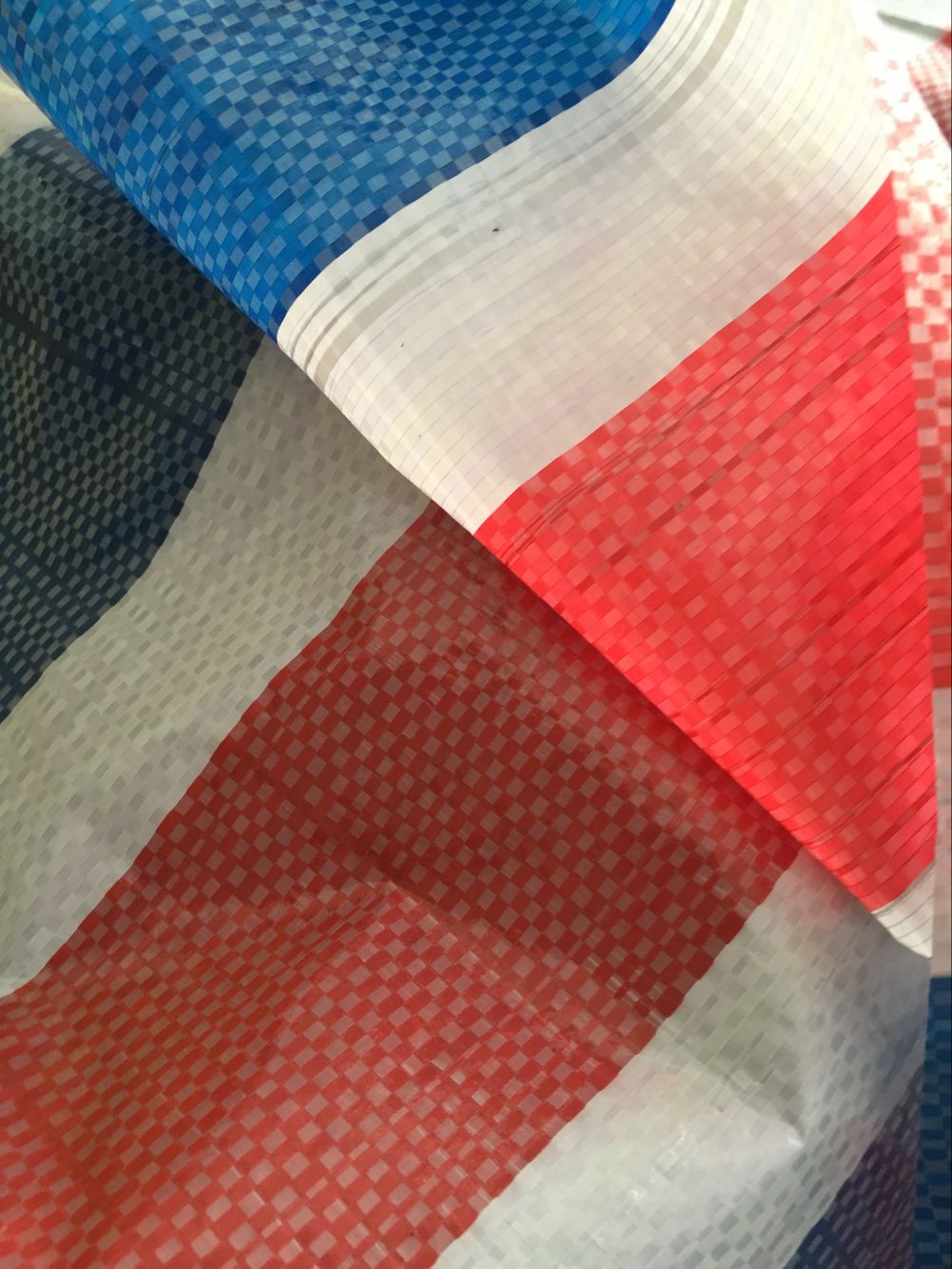 双模73克防雨防水防晒彩条布货场盖布防尘布篷布塑料编织布装修布