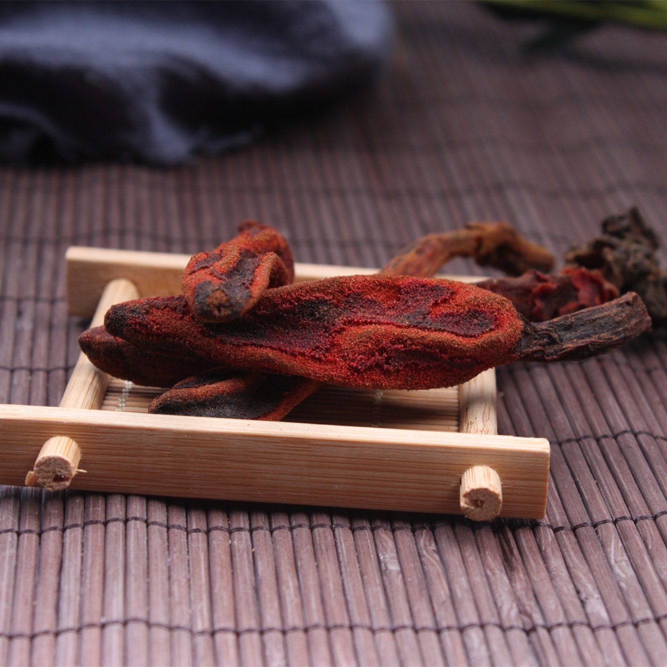 不老草优质量泡酒料云南顶天柱草苁蓉草量大从优批发中药材回春草