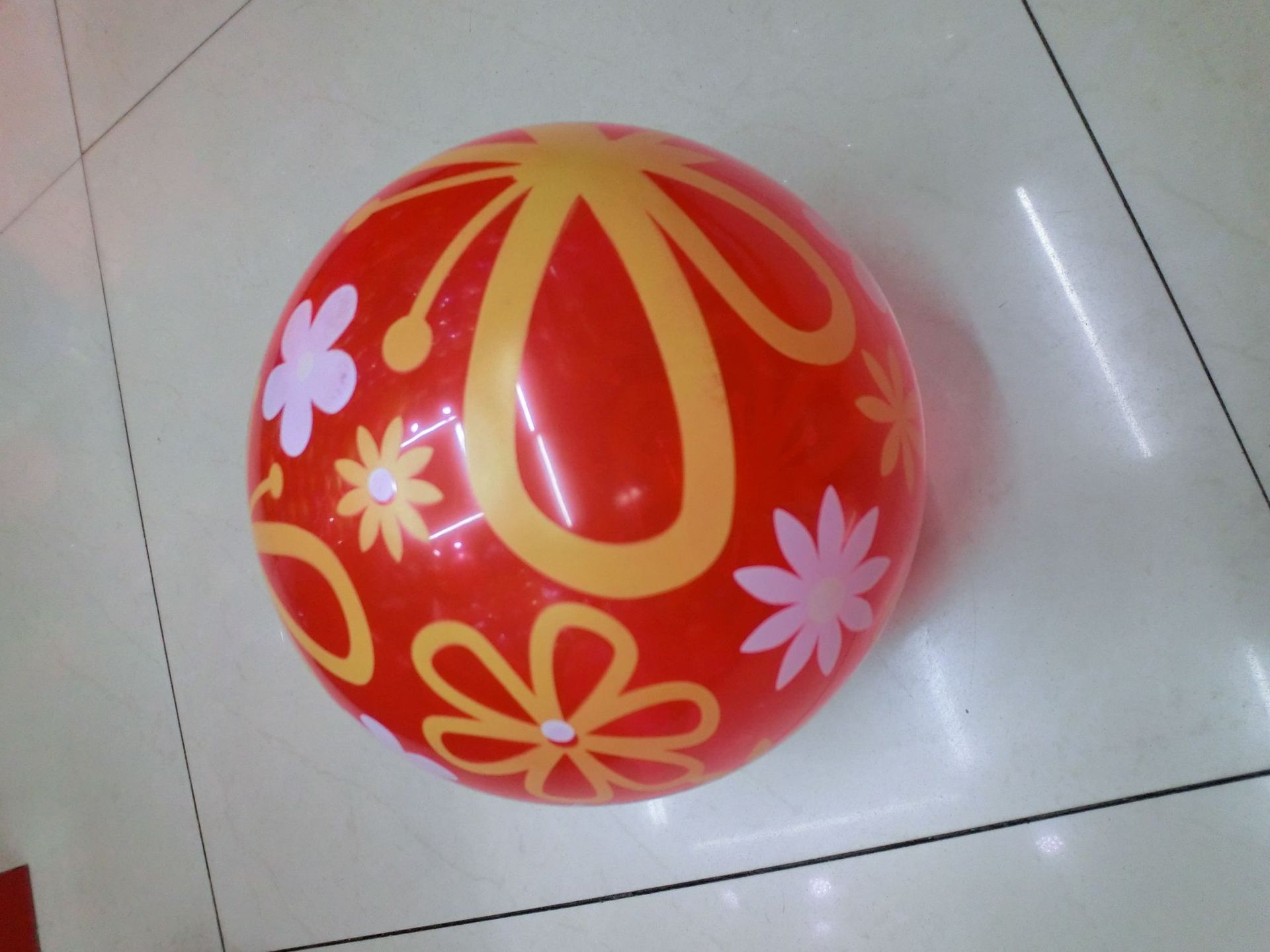 供应各类充气气球 彩排球 笑脸球 全印球 西瓜球 按摩球 动物彩球