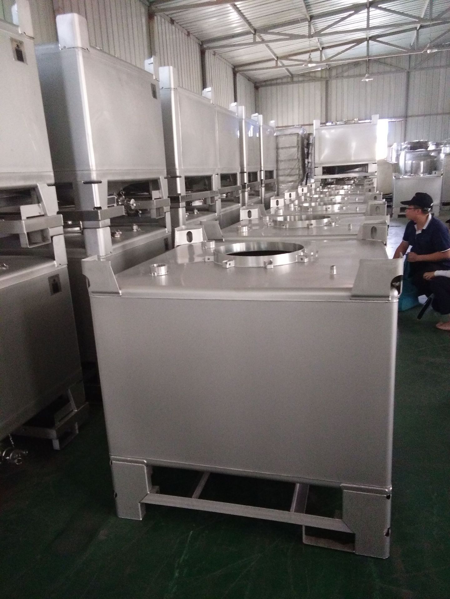 304316不锈钢化工吨桶ibc不锈钢液体罐