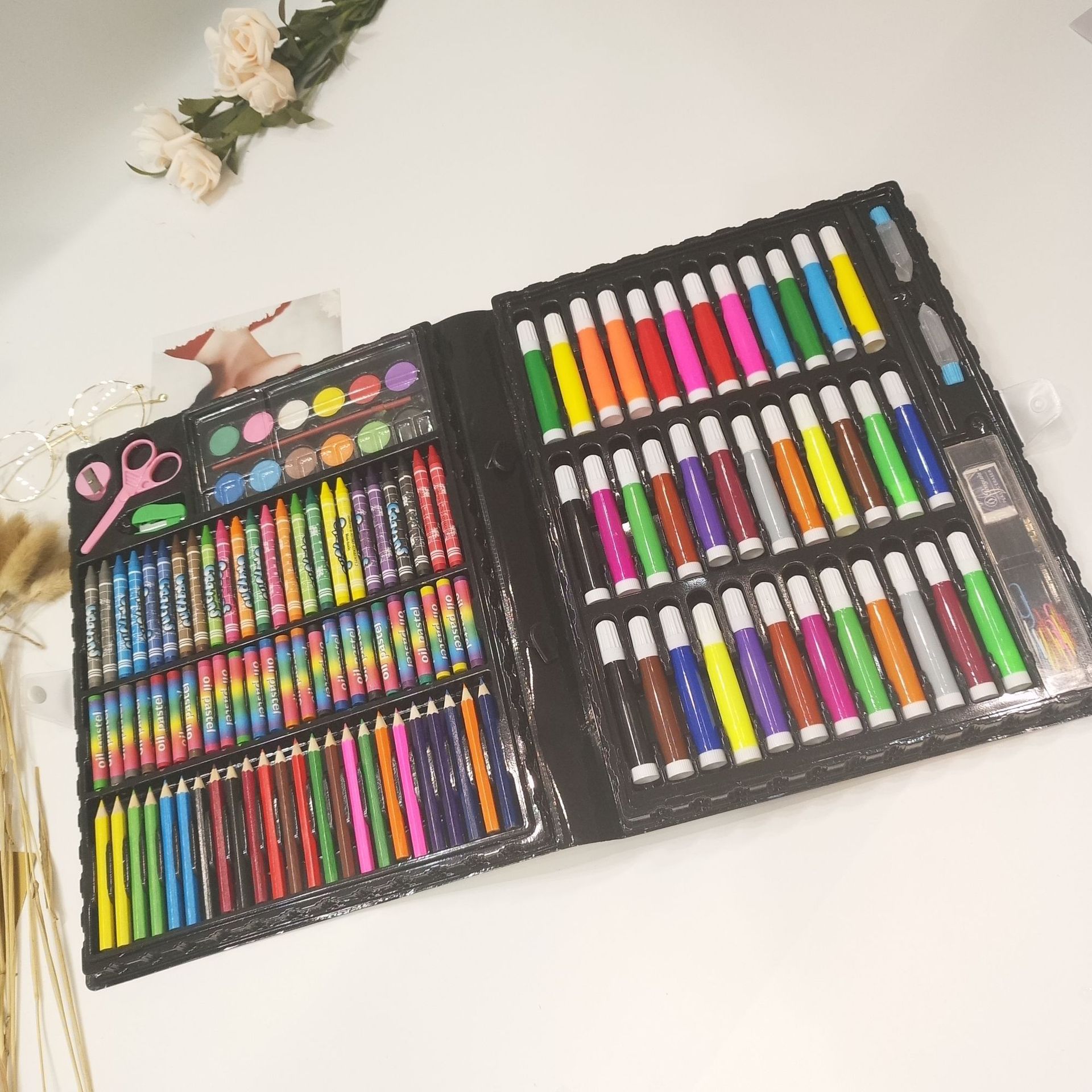 儿童水彩笔150件绘画套装 小学生画笔蜡笔文具套装