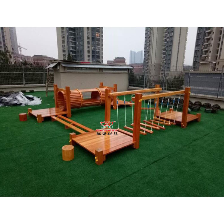 栋梁儿童训练木制器材幼儿园室外体能钻洞云梯攀爬架户外游乐设备