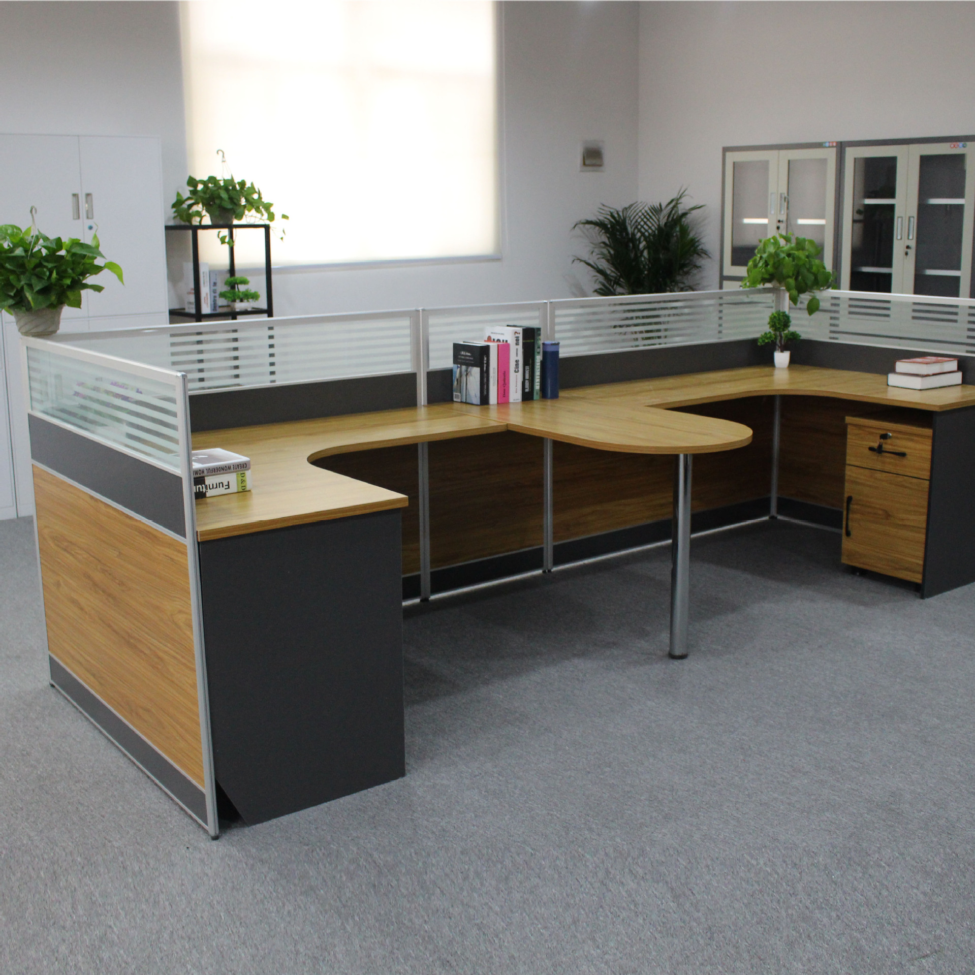 职员办公桌椅组合办公简约现代家具屏风工位卡座员工电脑办工桌