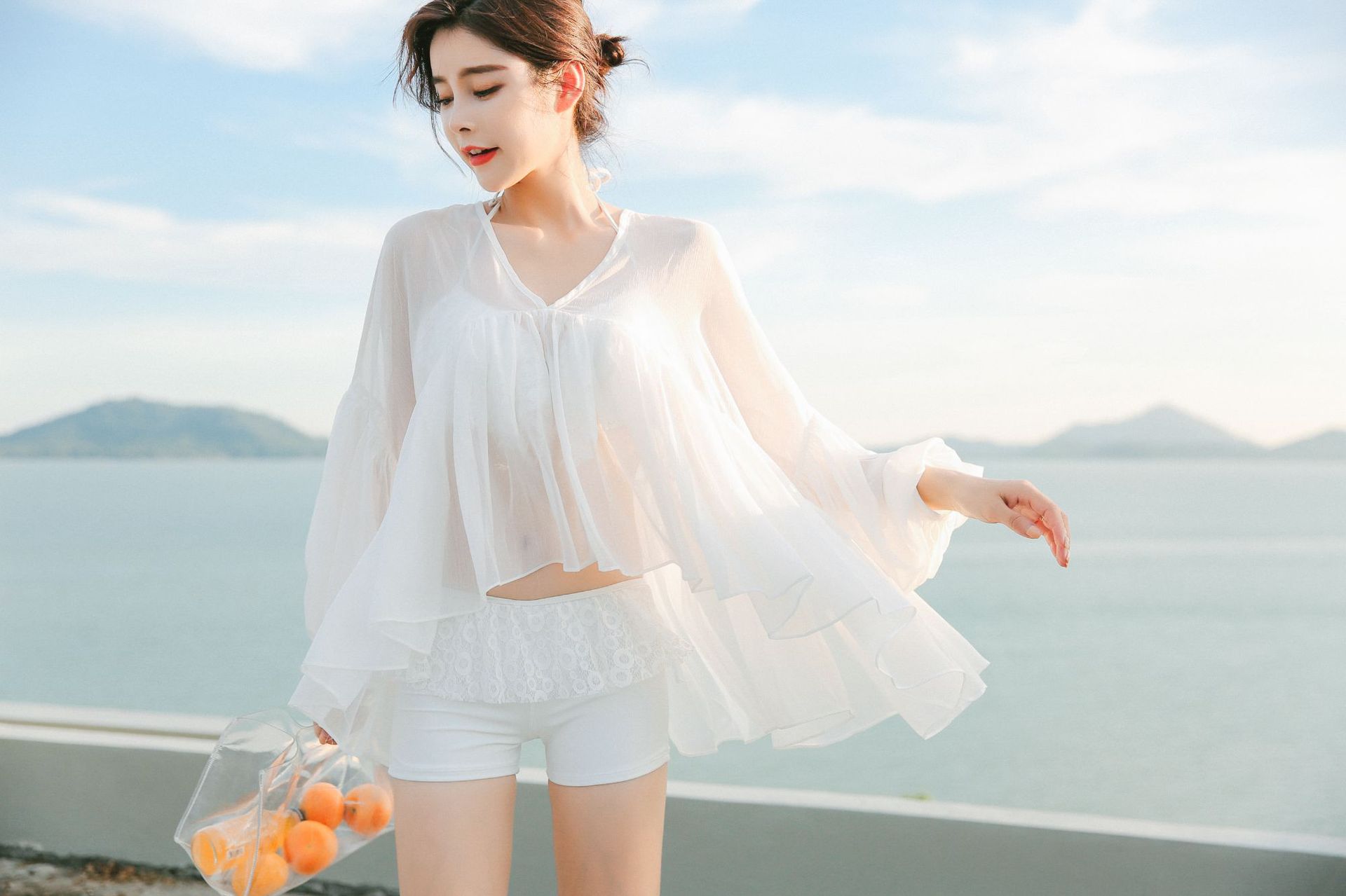 新款超仙泳衣女 蕾丝钢托聚拢比基尼雪纺纱罩衫游泳衣三件套装