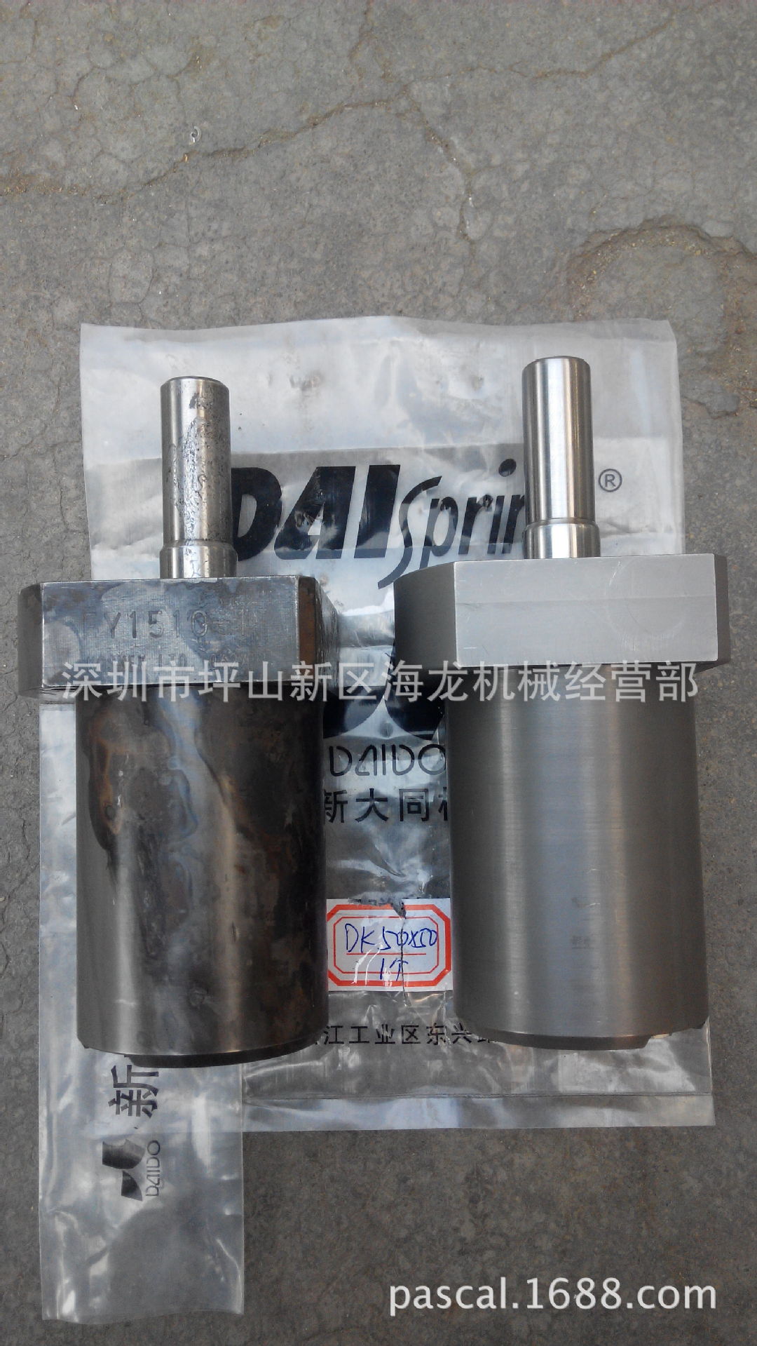 适用于小松ntc多晶片制造装置pv800h多线切割机治具油缸fy1510-1