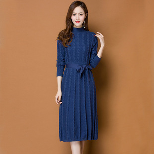 中长款麻花提花半高领针织连衣裙女冬季2018新款厚系带修身毛衣裙