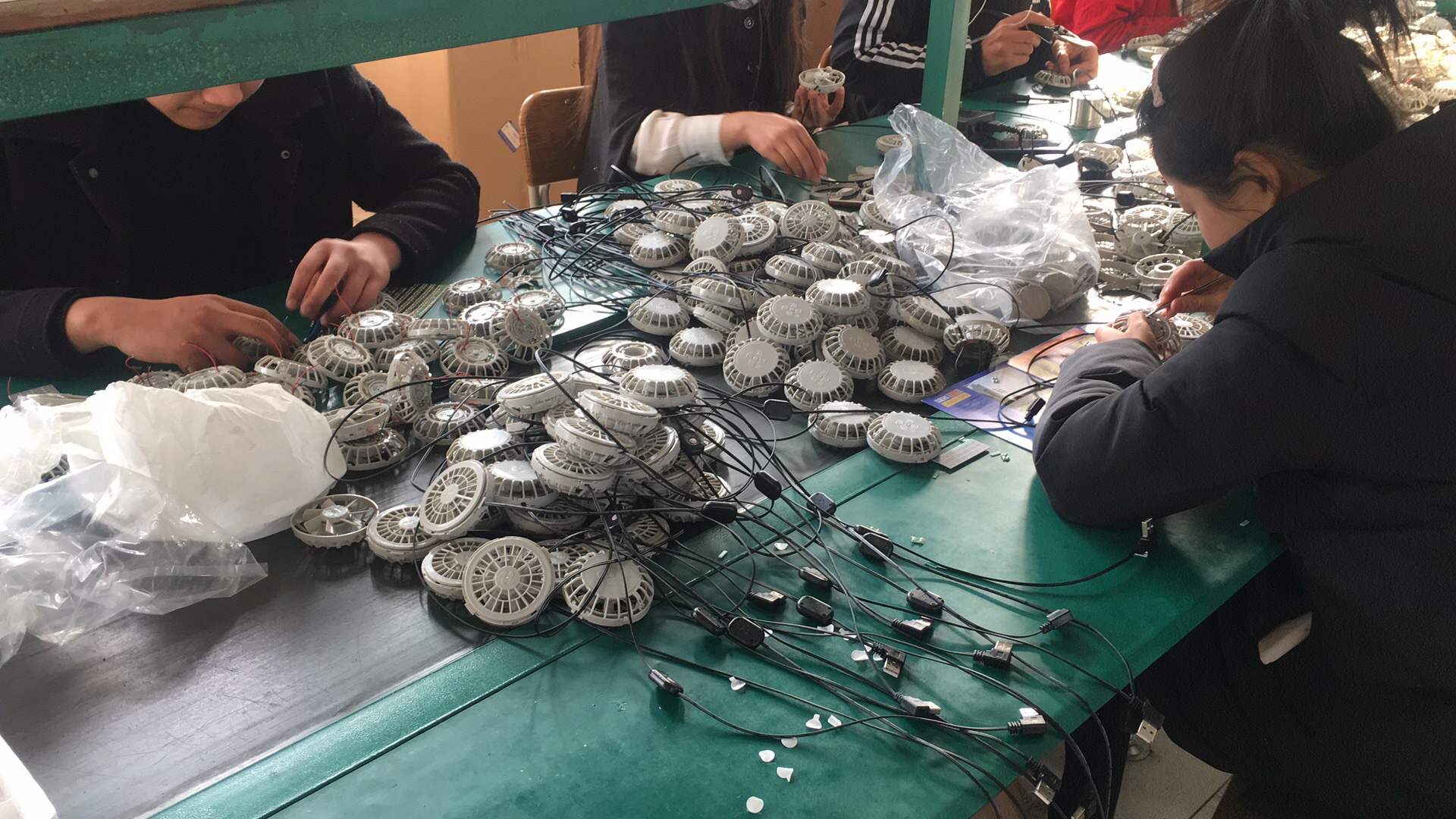 注塑车间寻求客服加工合作