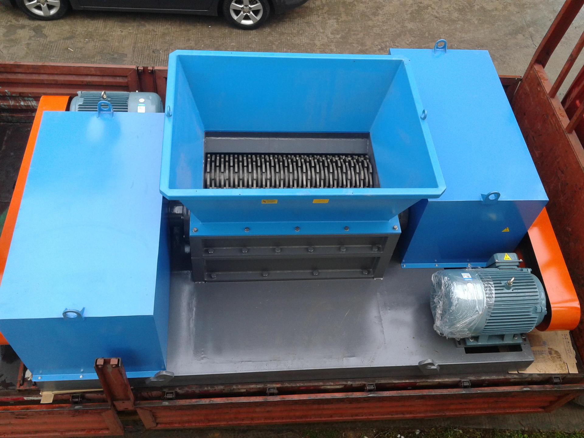 厂家定制保险杠撕碎机 塑料橡胶轮胎撕碎机 汽车壳鞋垫撕碎机