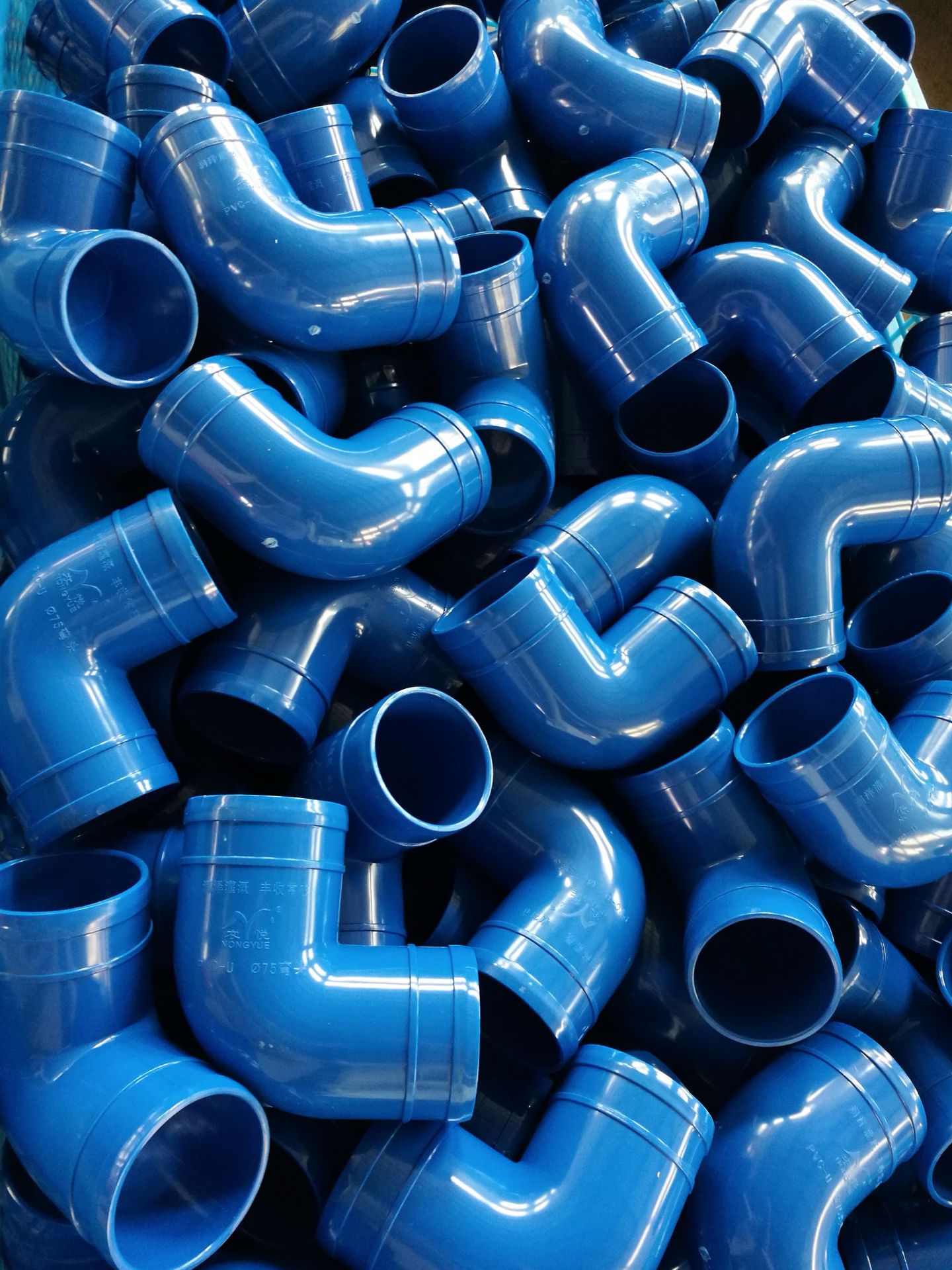 pvcu系列厂家直销农用灌溉管件25寸弯头输水带管件