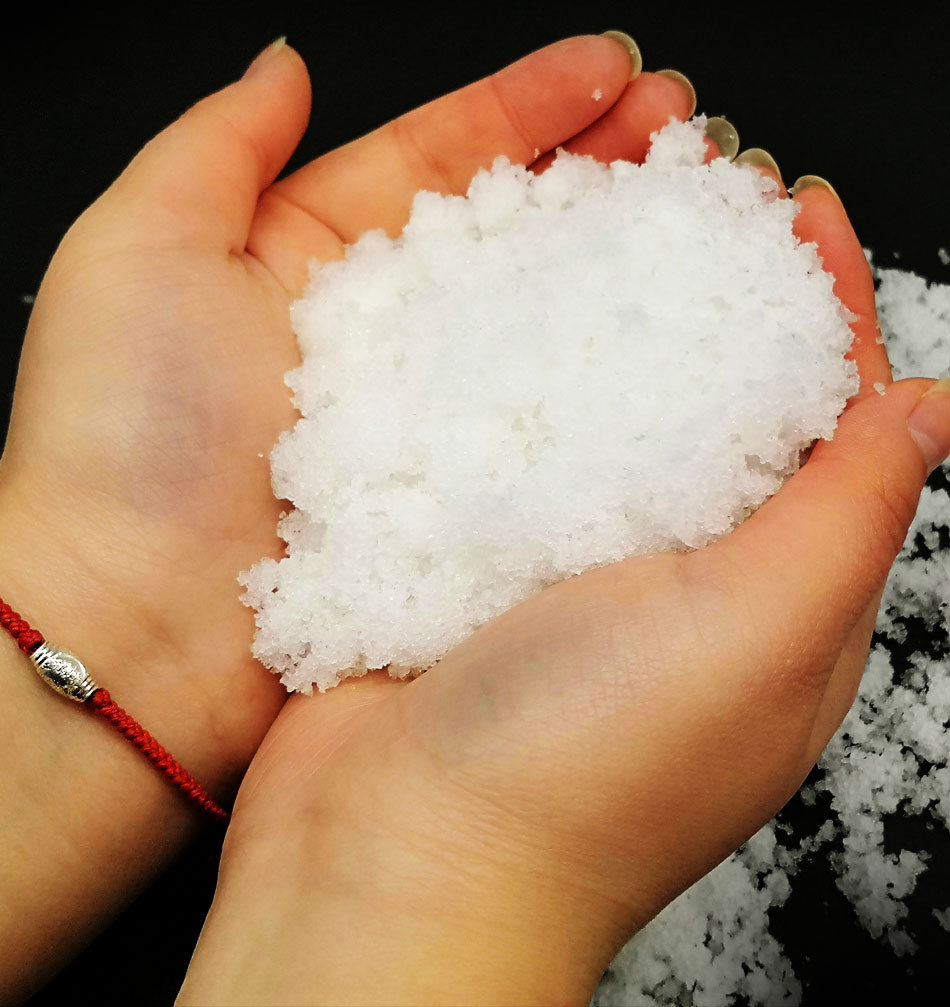 神奇人造雪65g 水变雪魔术 飞雪漫天 厂家直销魔术道具 魔术玩具