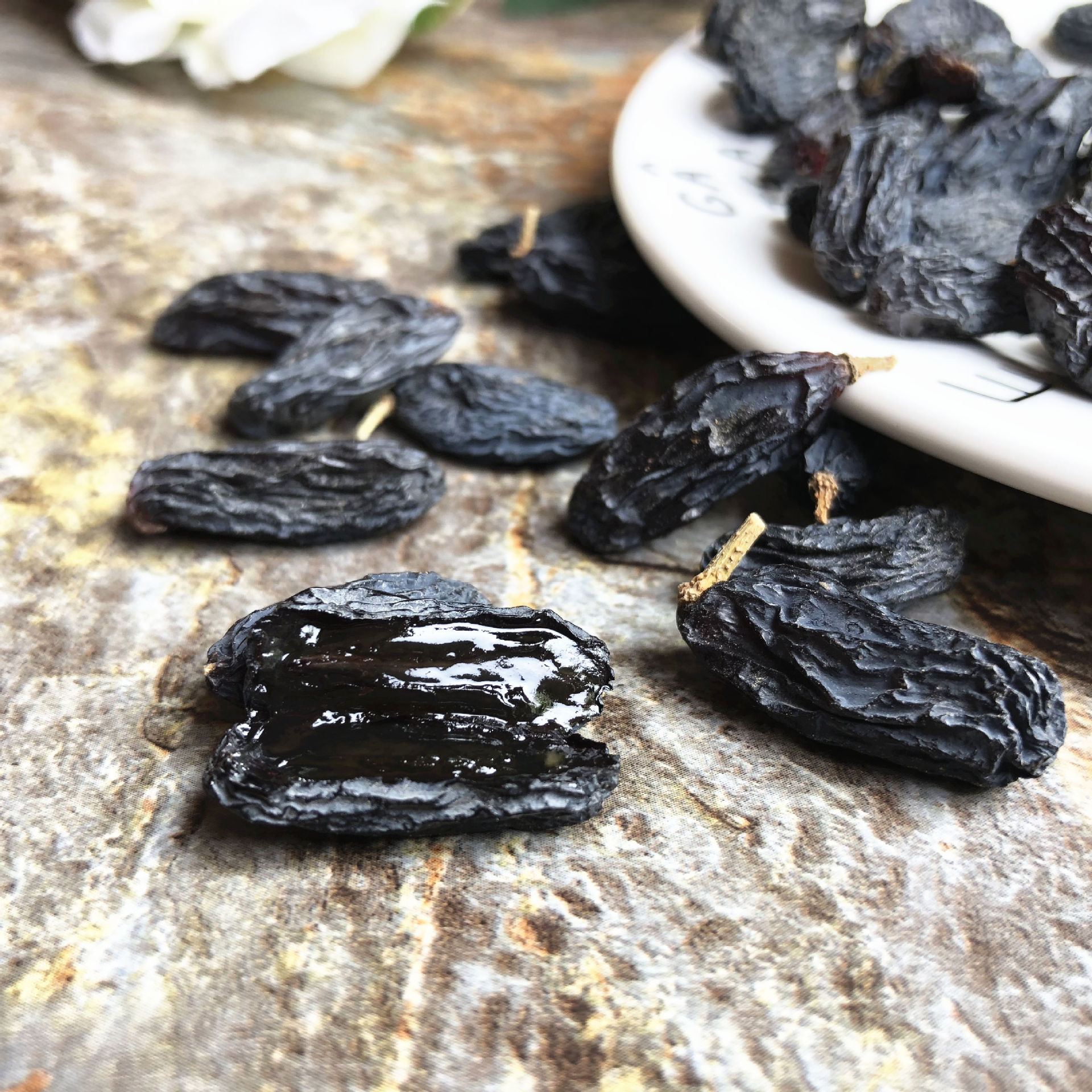 【包邮】巴基斯坦进口特级大黑美人葡萄干500g 长粒特大黑加仑