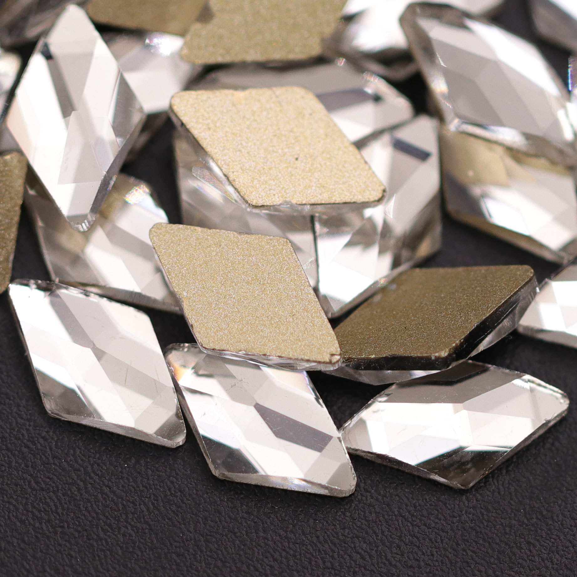 美甲菱形钻平底钻石异形水晶玻璃方片指甲ab彩钻大仿奥施华洛世奇