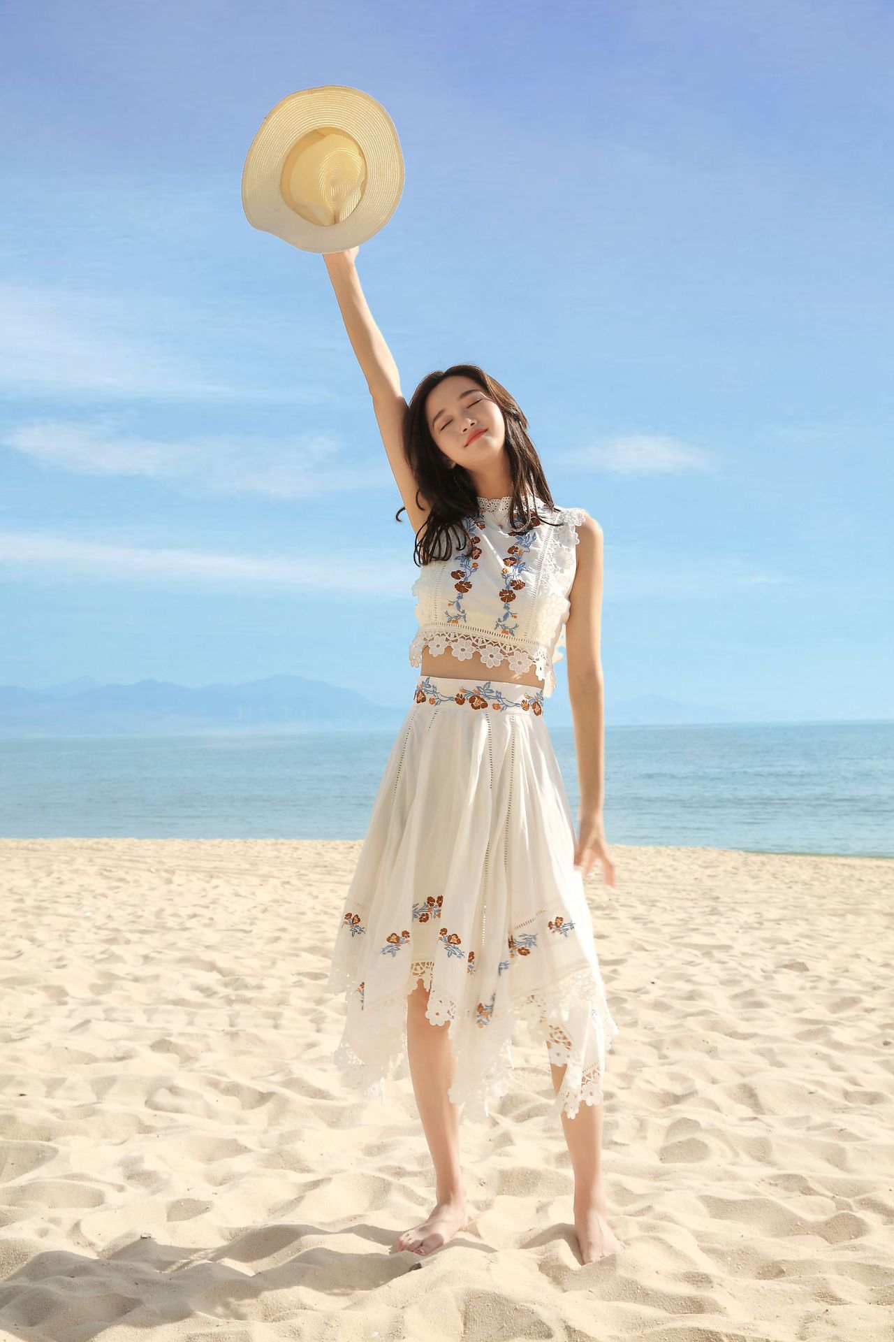 海边度假套装三亚旅游裙子女夏巴厘岛沙滩裙超仙显瘦时尚泰国性感