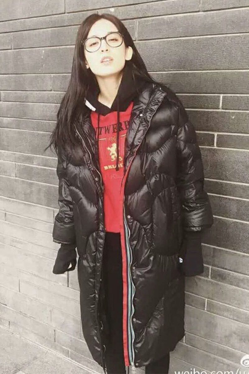 2018冬新款迪丽热巴明星同款情侣过膝羽绒服女加长款宽松加厚外套