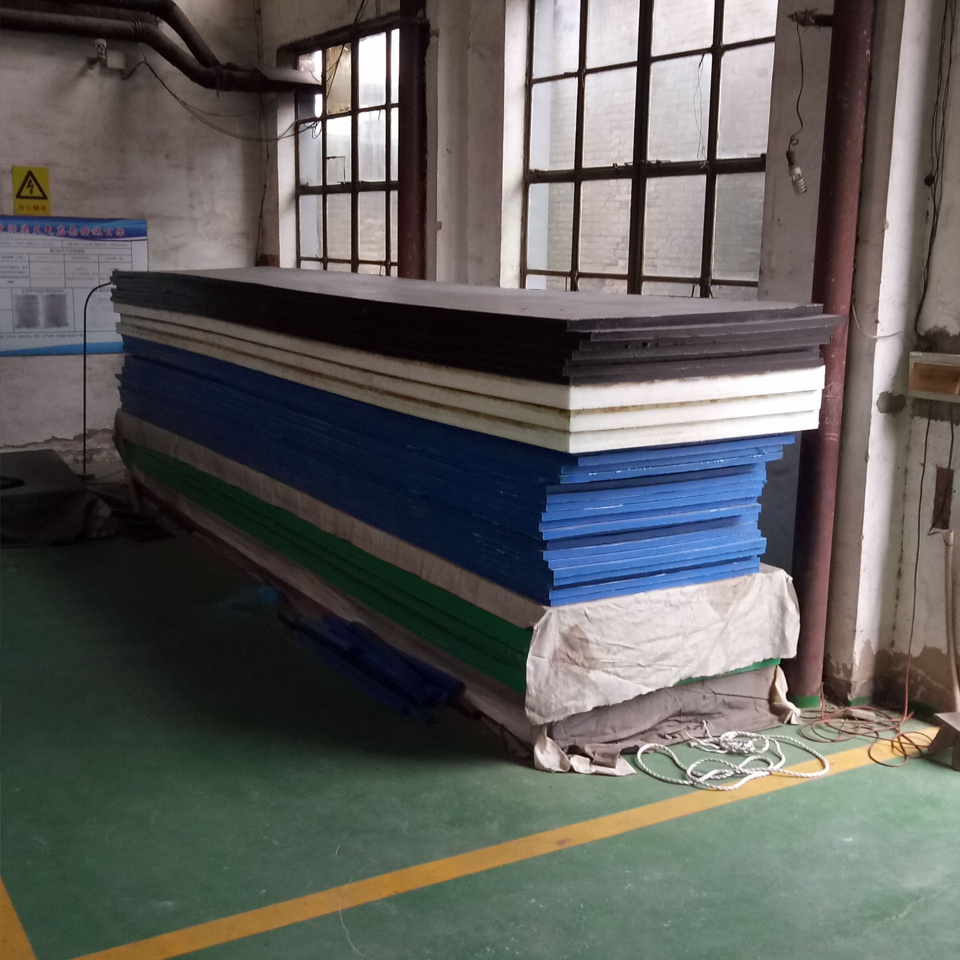 供应超高分子量聚乙烯衬板防堵仓专用高分子聚乙烯阻燃煤仓衬板