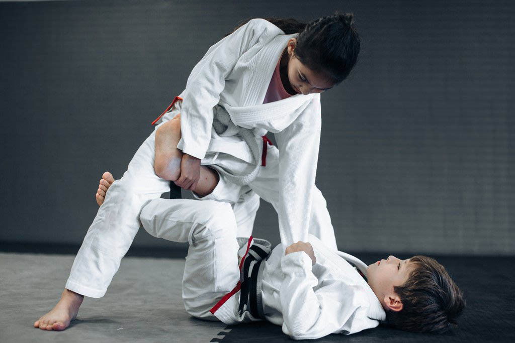 现货供应棉布白色小孩款无logo练习款柔术服儿童柔术道服一件代发