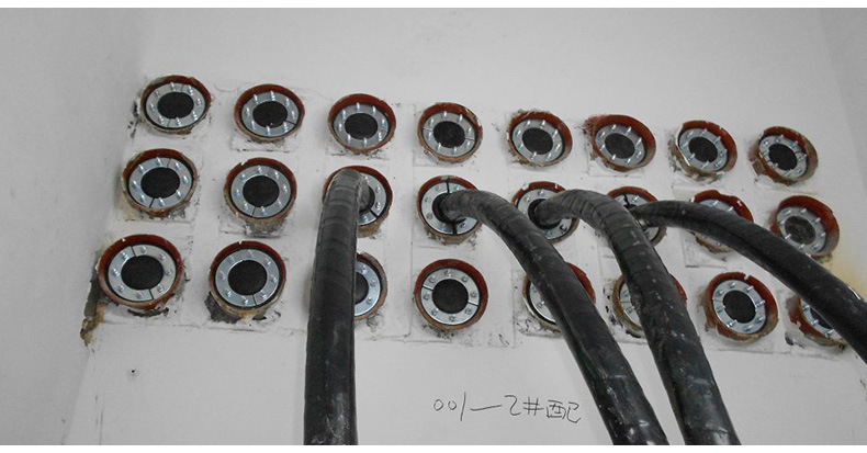 法兰防水橡胶密封堵 不锈钢4孔橡胶封堵现货 多规格定制