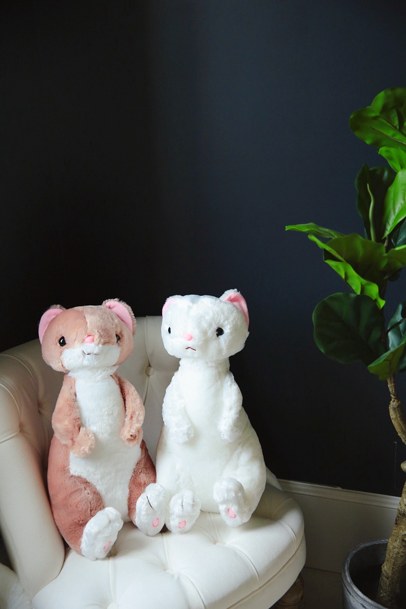 可爱萌宠日本仿真雪貂公仔毛绒玩具动物玩偶儿童安抚抱枕生日礼物