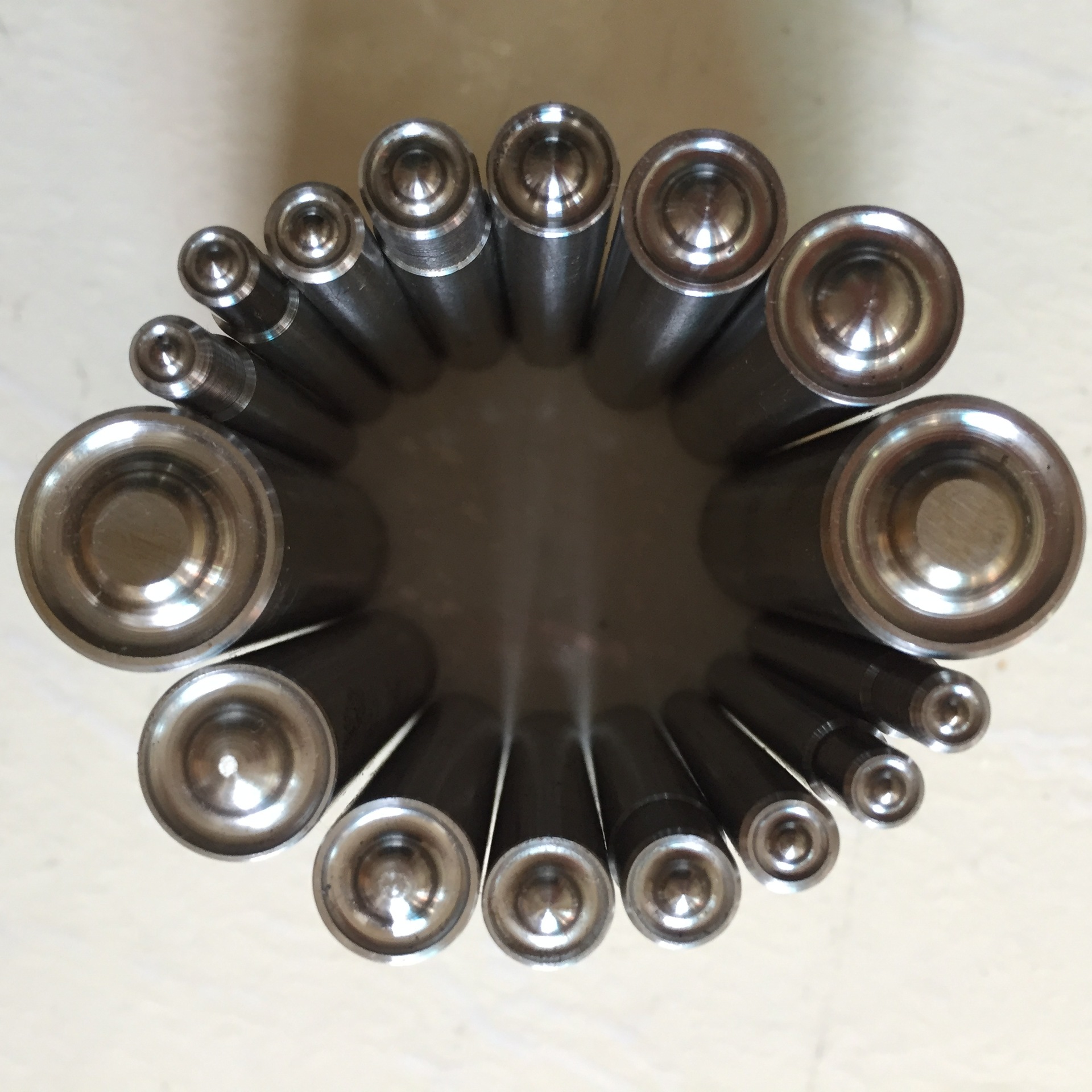 厂家五金工具 规格多种 机动 手动敲打 空心半空心铆钉 翻边冲头