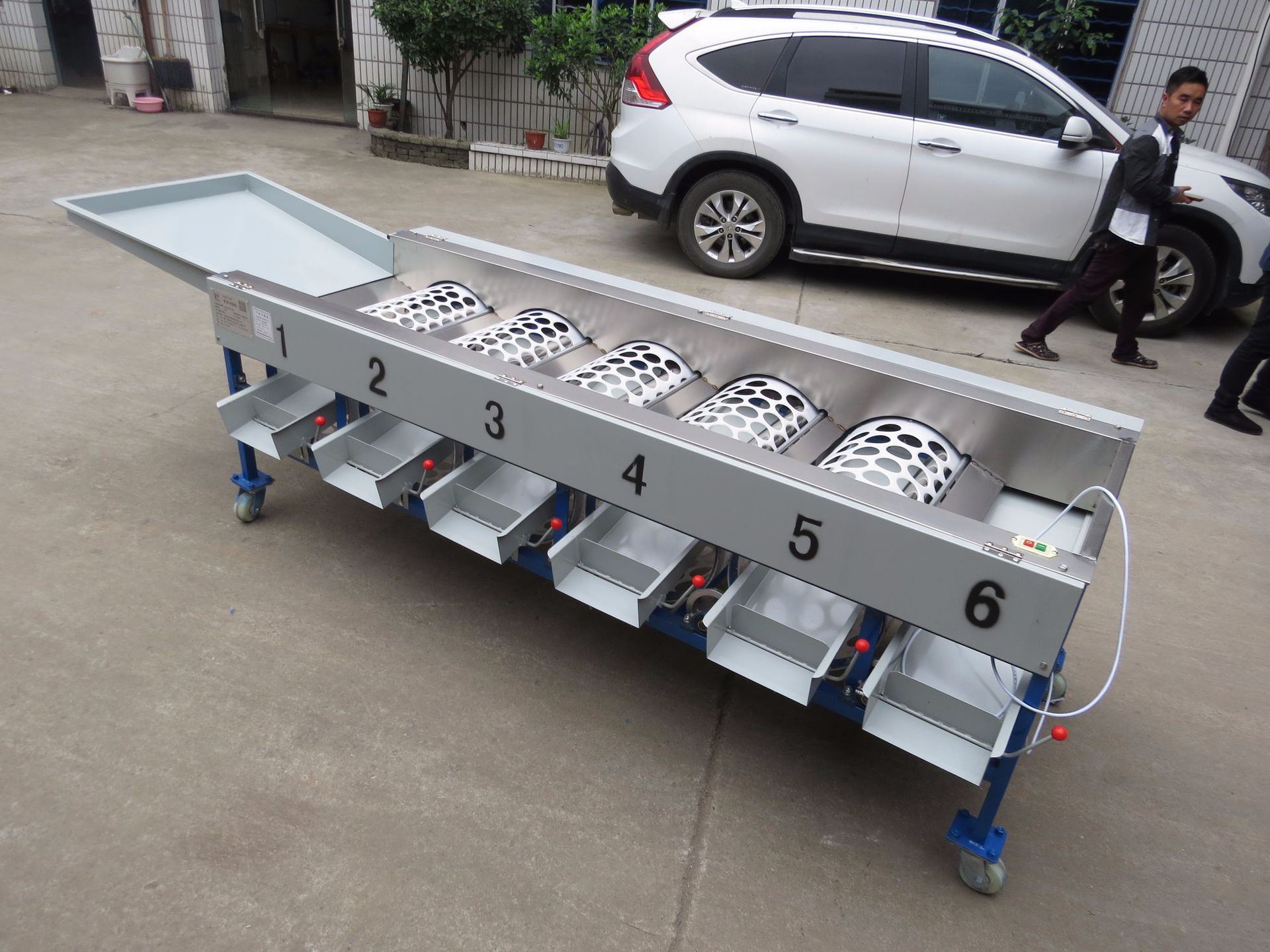 柑橘水果分级机 果蔬分选机柑桔选果机家用一体机厂家直销