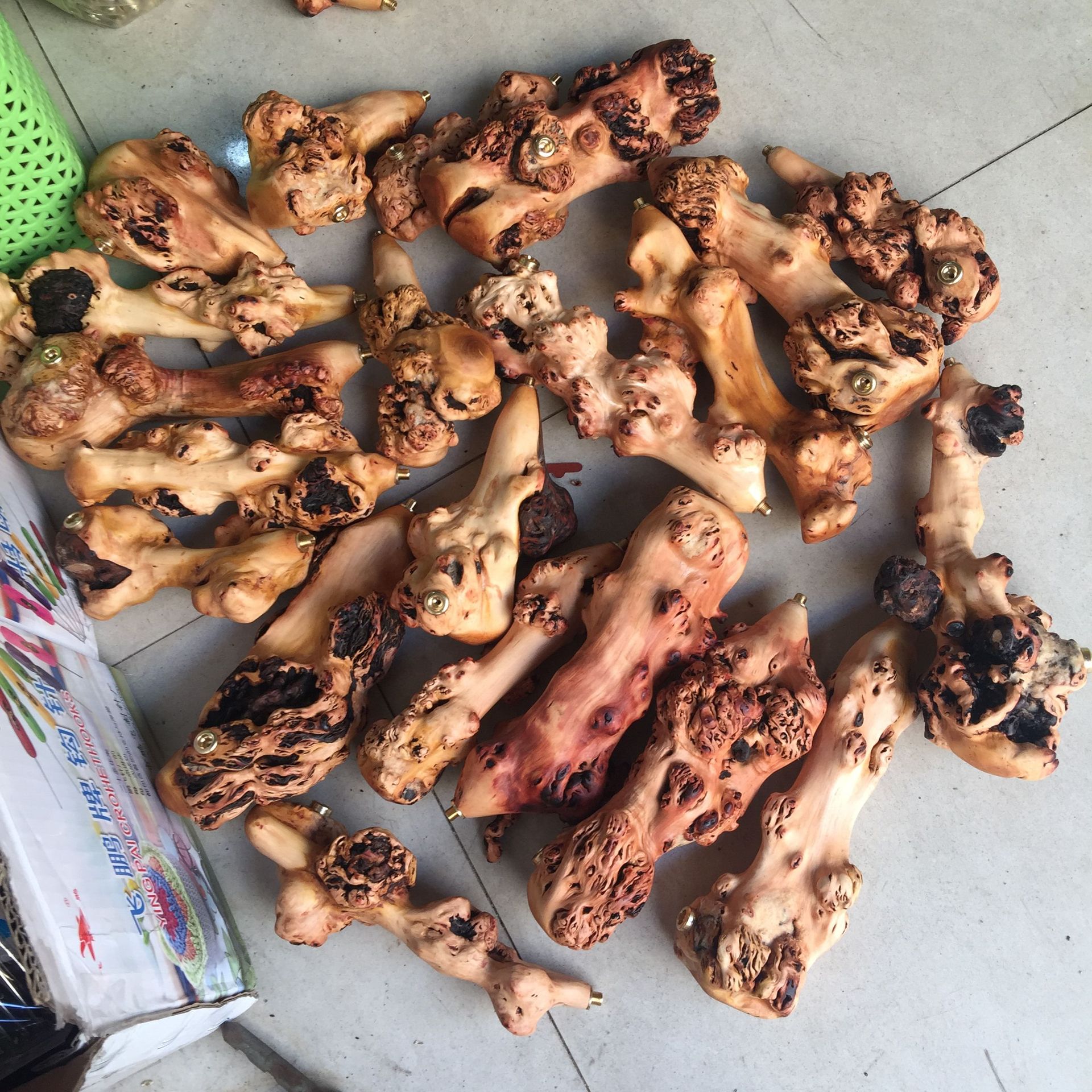 黑果木烟锅黑果木留疤烟嘴黑果木烟嘴旅游景区黑果木