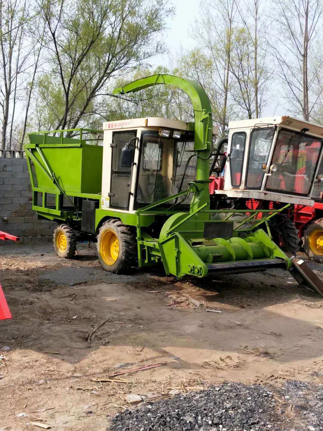 新疆直销小型玉米秸秆捡拾青储机 福田谷王改装青储机 现车8折