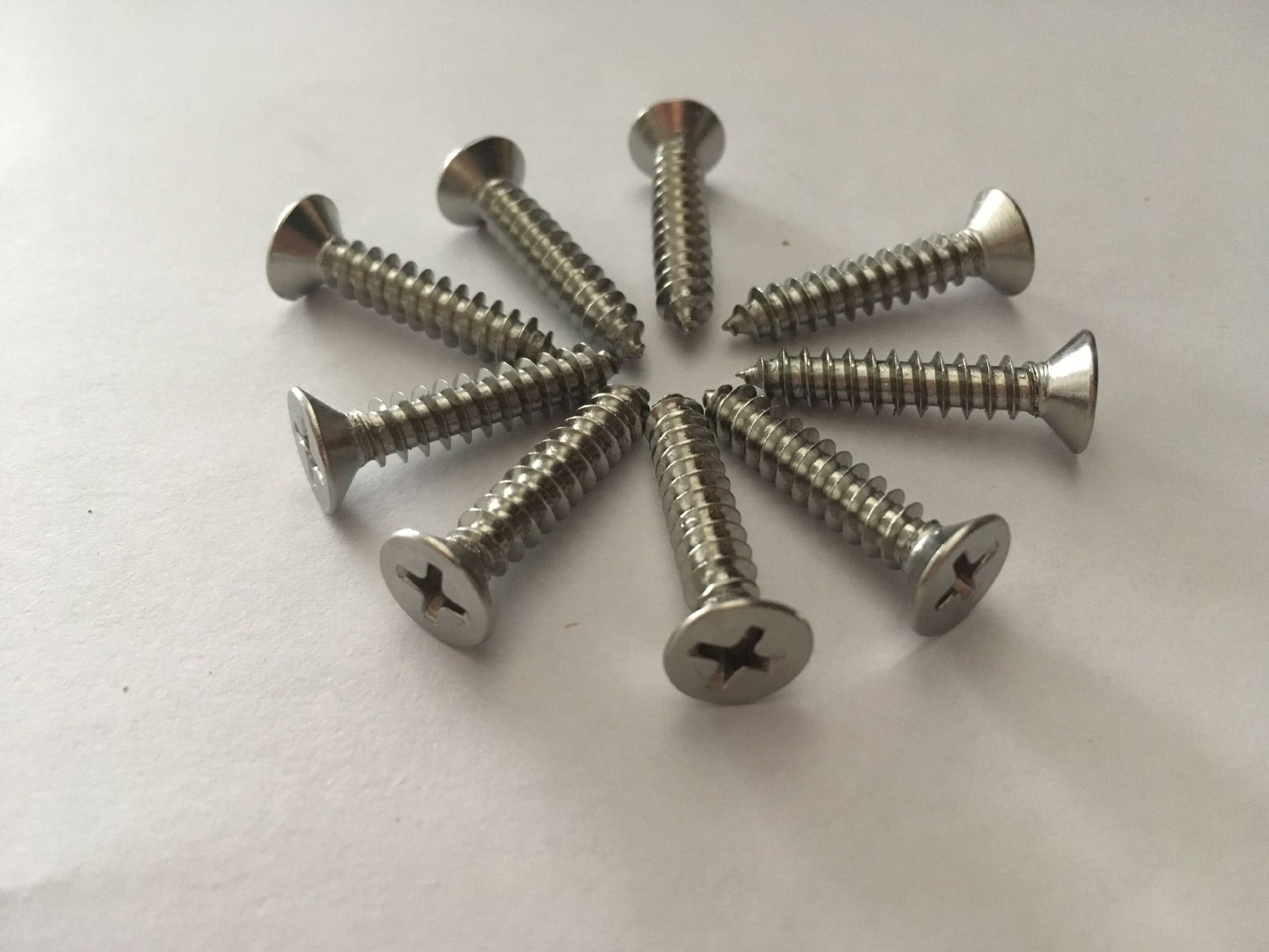 不锈钢自攻螺钉_平头m5 304沉头十字自攻螺钉 厂家直销 - 阿里巴巴