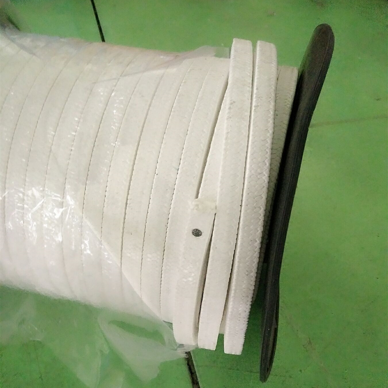 现货供应聚四氟乙烯盘根 四氟盘根 黑四氟盘根填料环纤维盘根