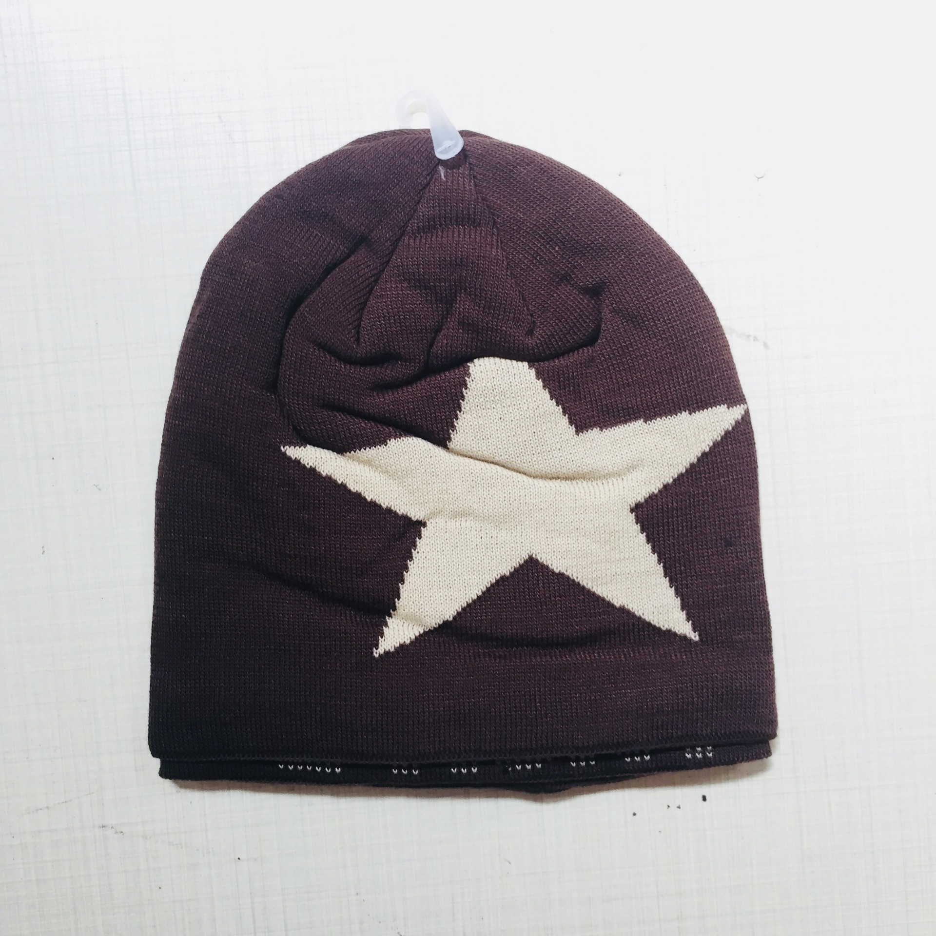 东郭先生帽子冬季