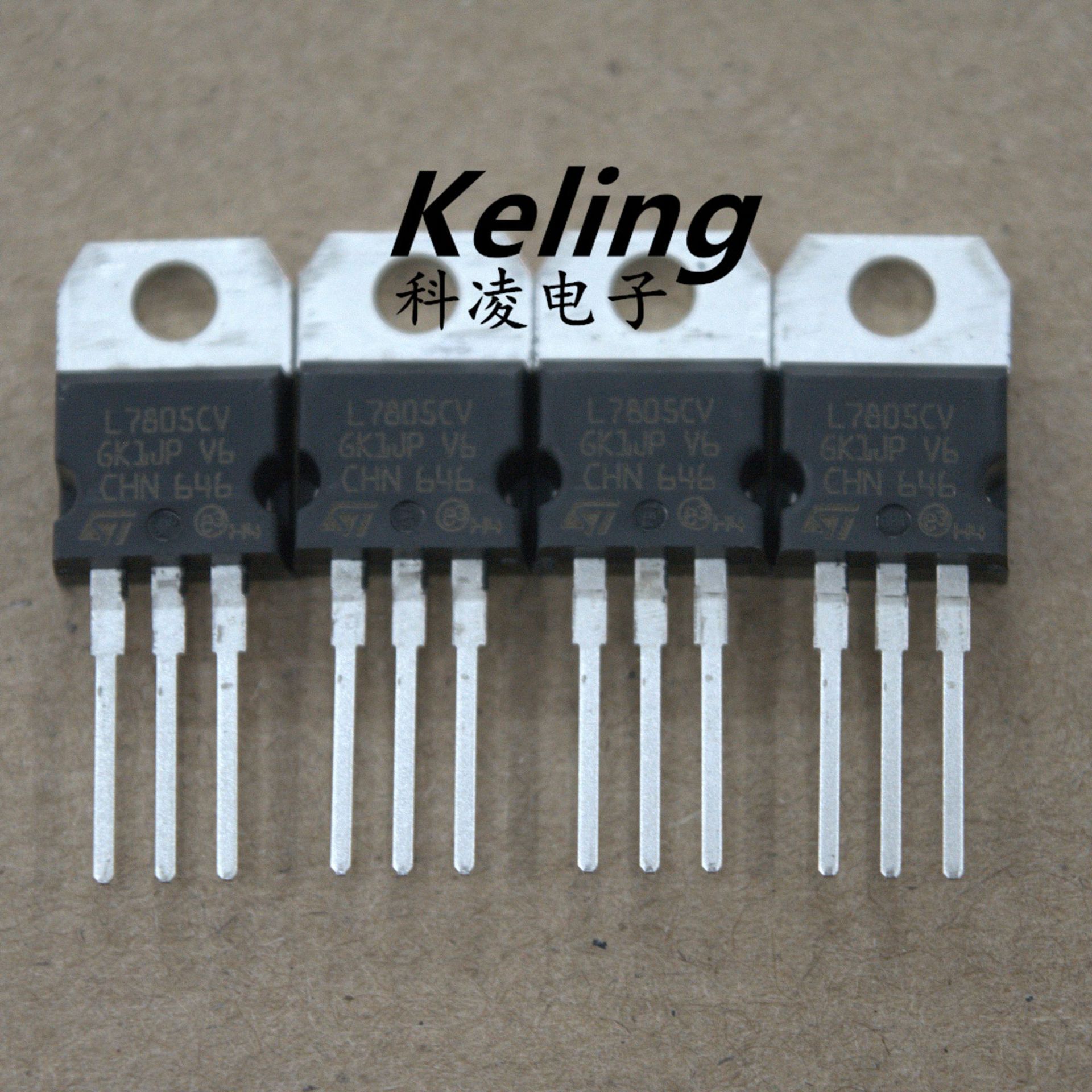 全新进口st意法 三端稳压 三极管 lm7805cv 稳压ic l7805cv 5v