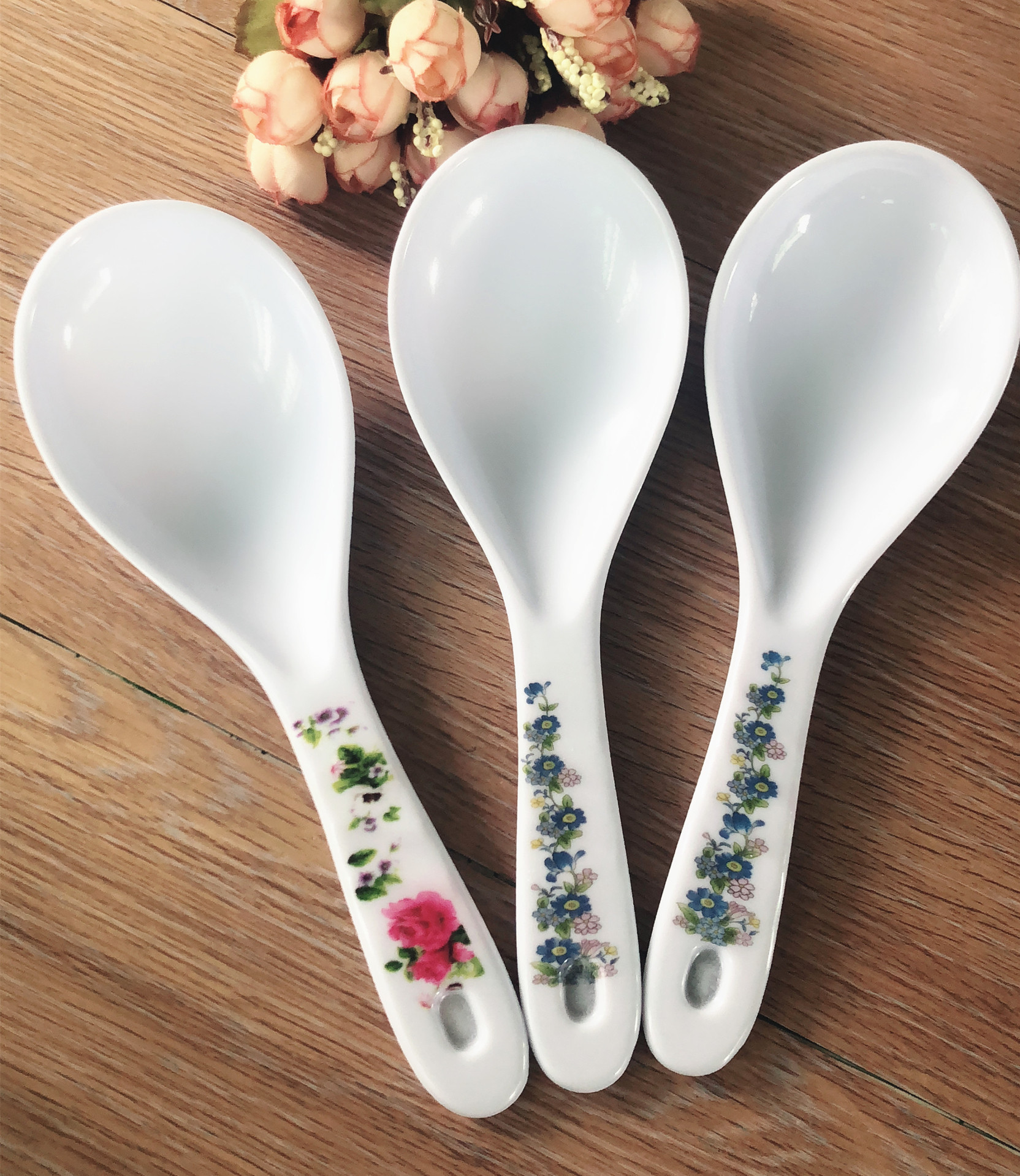 一元加厚密胺饭勺 仿瓷饭勺 塑料饭勺 一元两元店货源批发