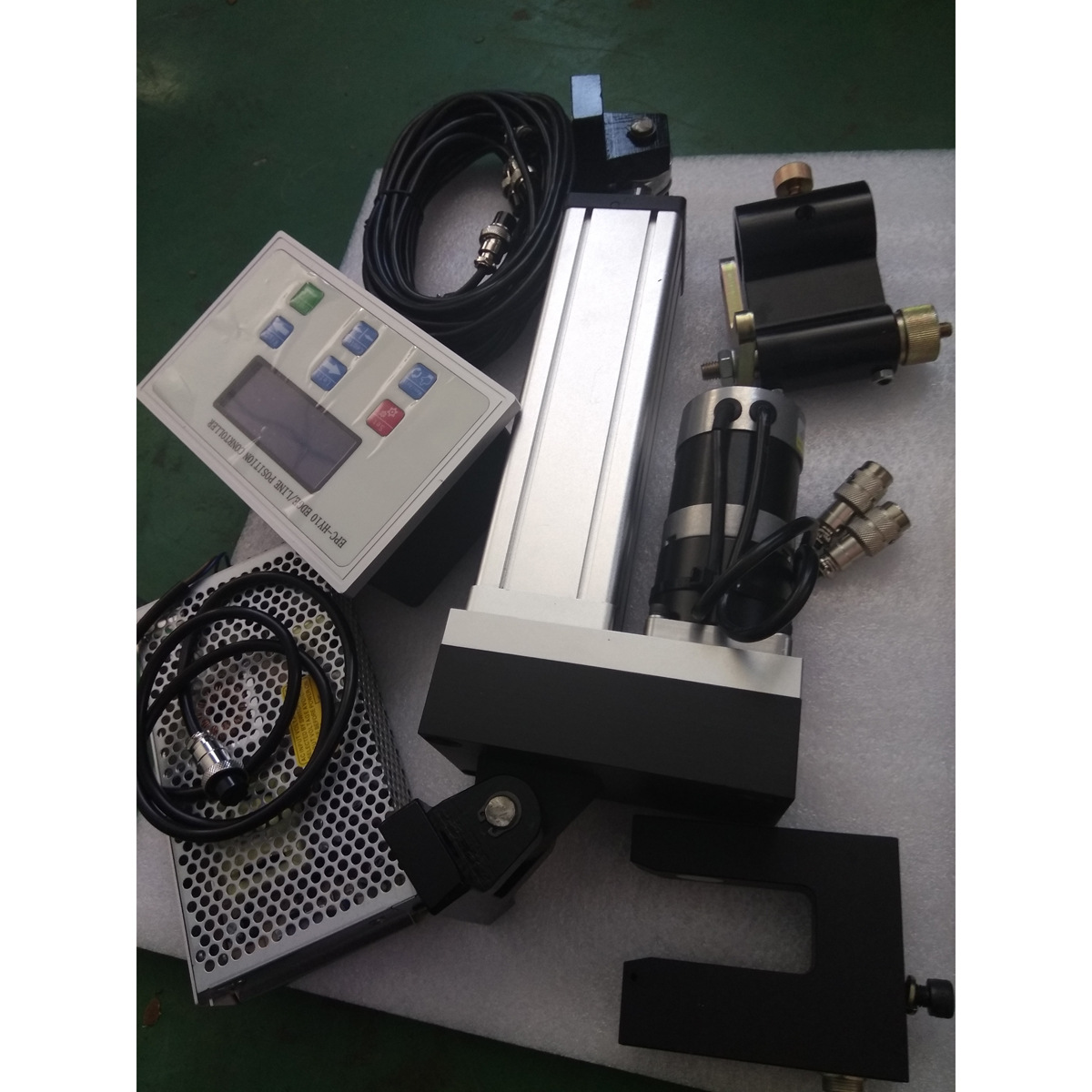 2018优质供应商台森厂家直销现货供应光电纠偏j机pd-204-l105