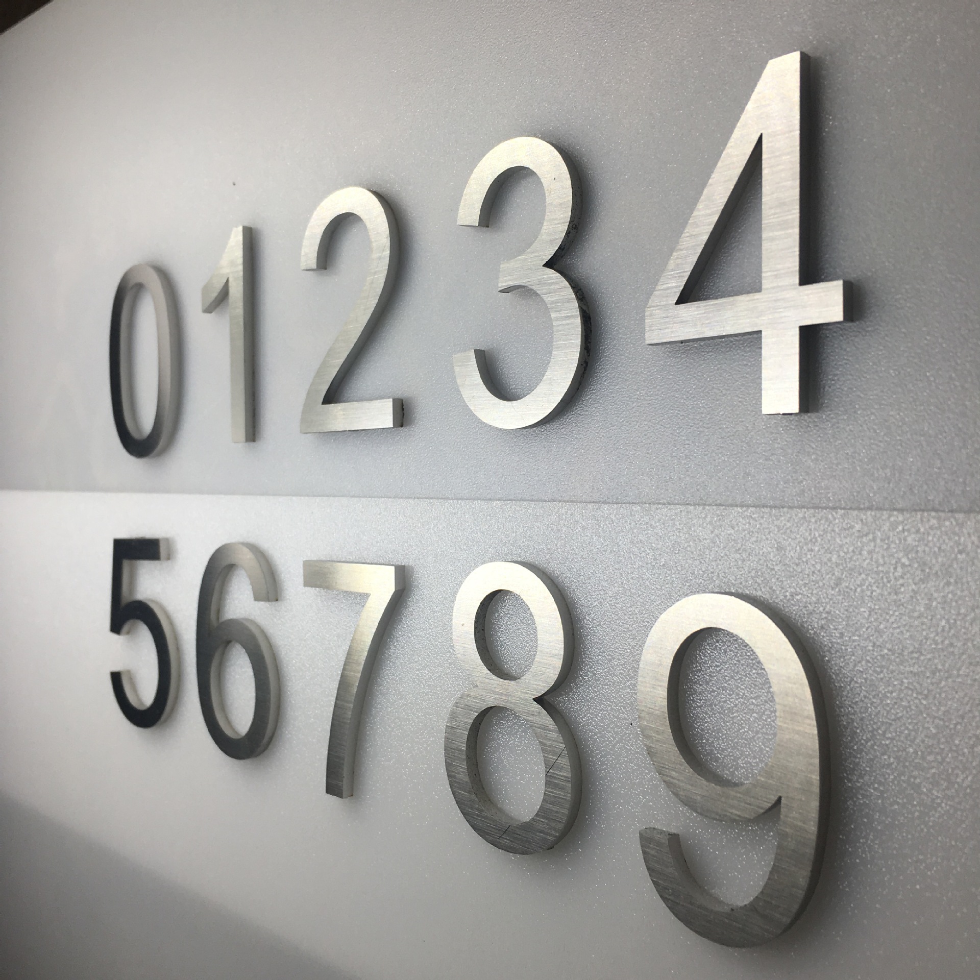 厂家现货直销酒店门牌不锈钢数字号码金属标识立体数字门牌号码