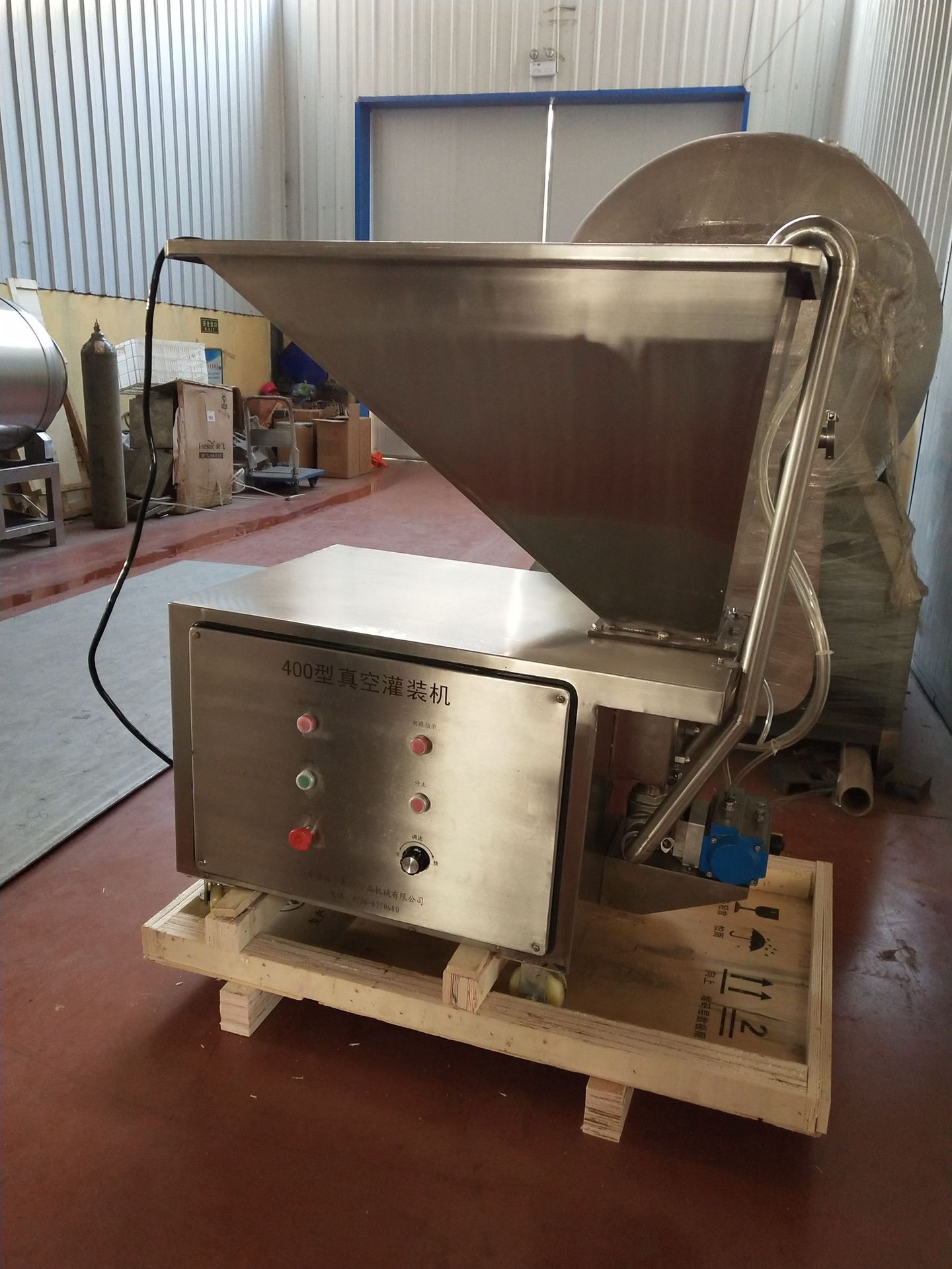 真空灌肠机做哈尔滨红肠-优势,买一台这样的灌肠机多少钱_搜了网