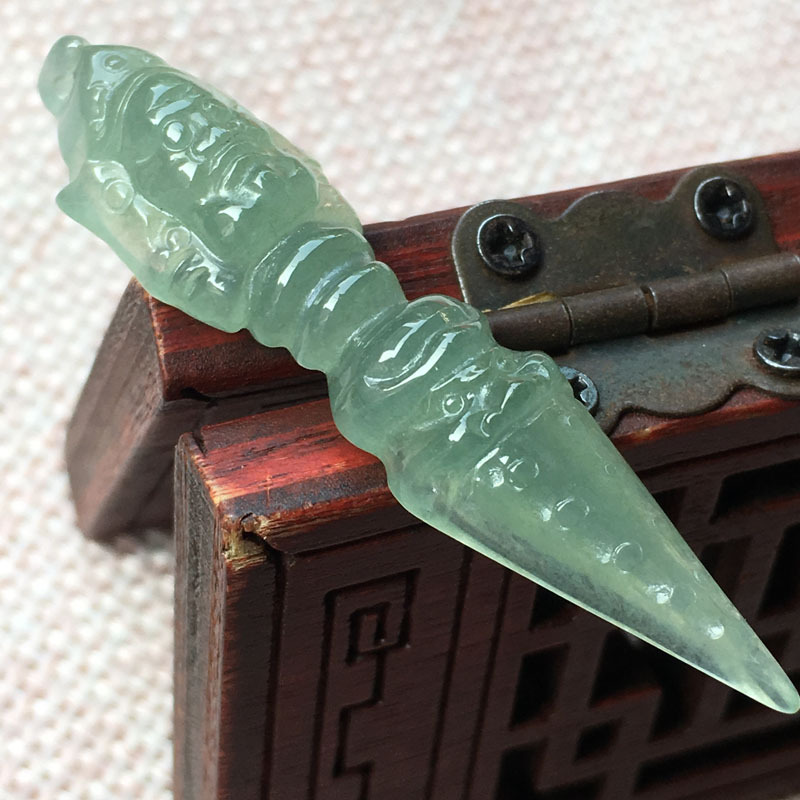 翡翠冰种底色降魔杵,种老水润,冰透,起光