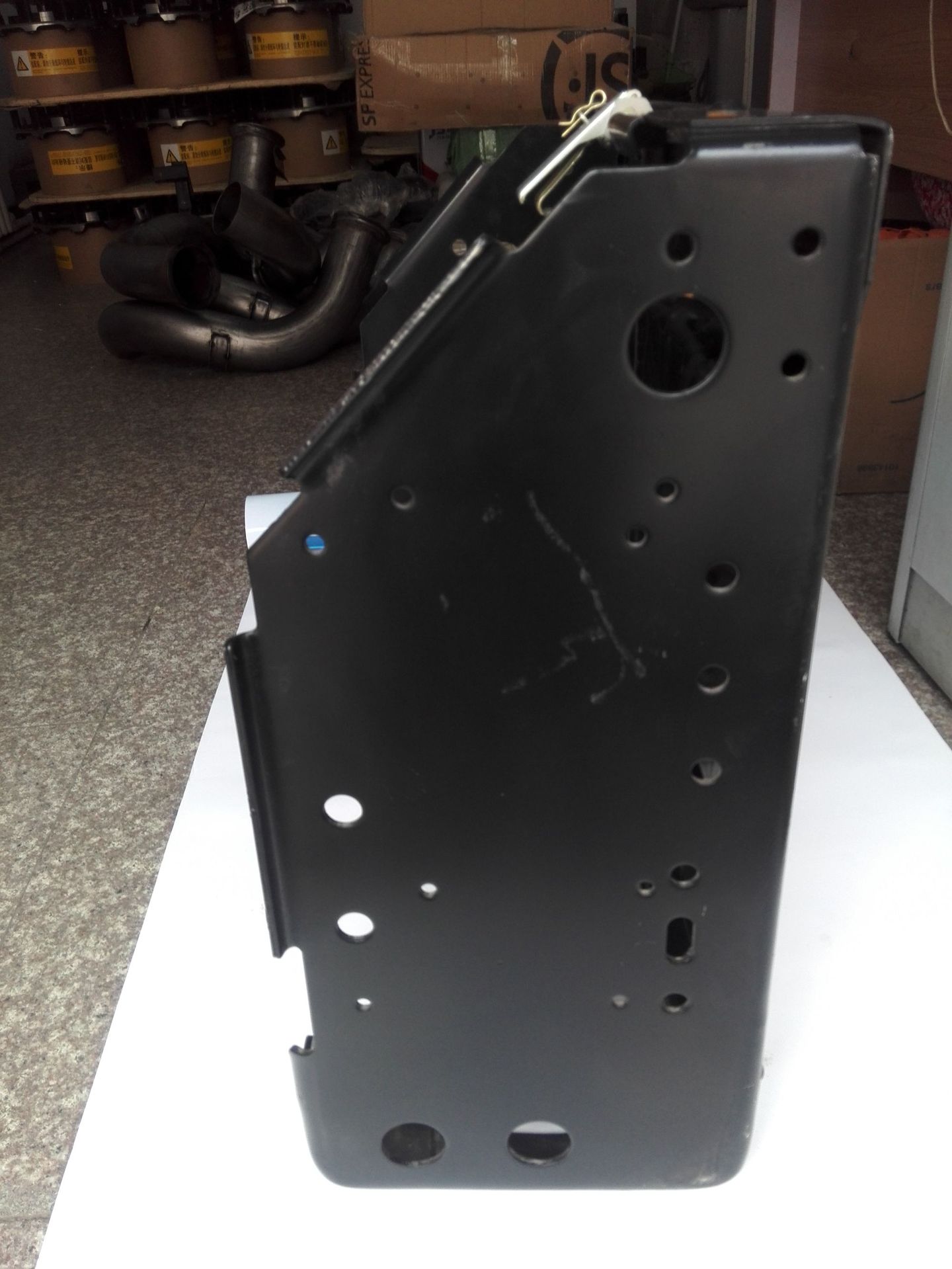 j6l解放卡车电瓶架3513800-50a电瓶框蓄电池支架j6外筐 汽车配件