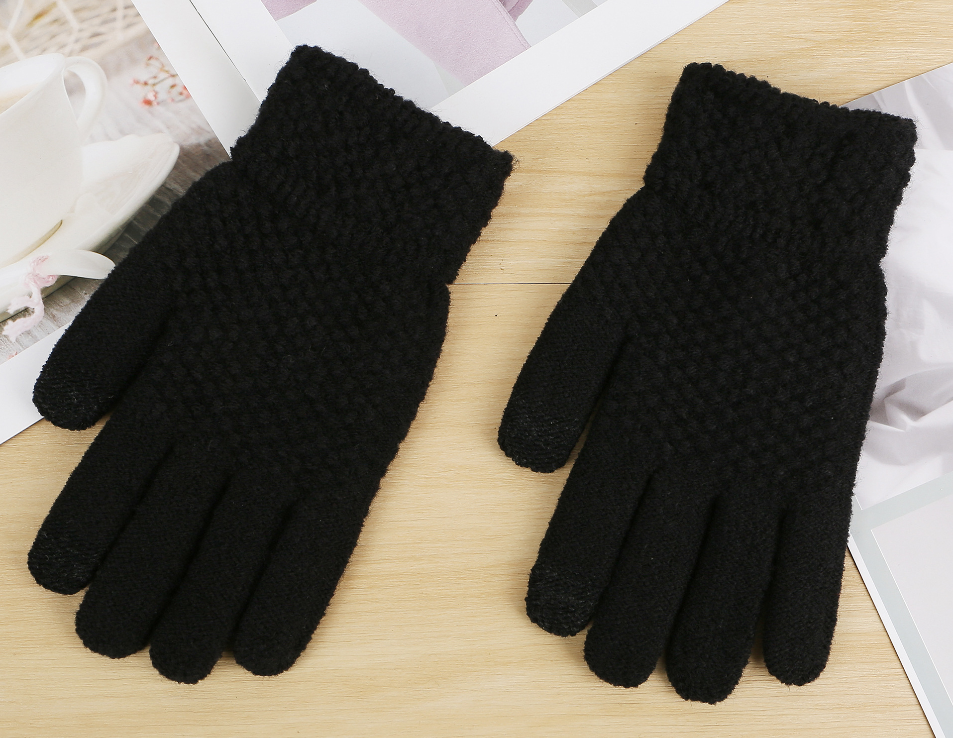 秋冬新款针织提花保暖触屏手套 情侣保暖触摸屏户外手套批发