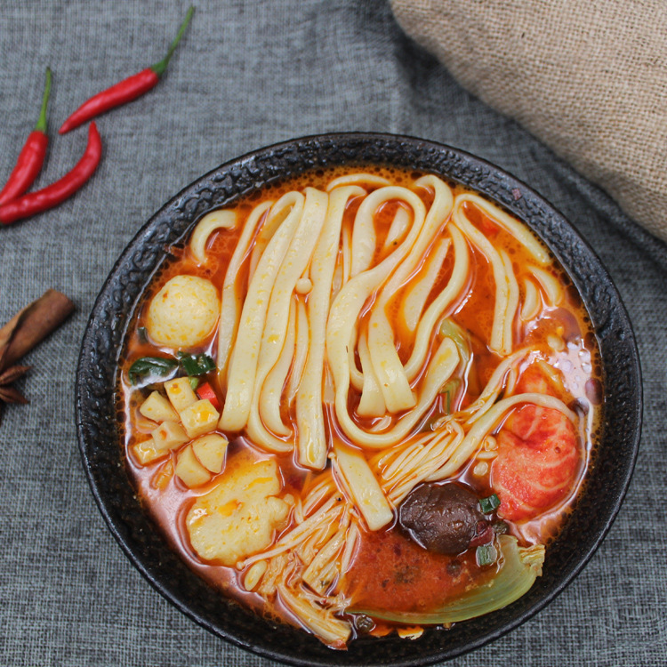 麻辣烫 带牛筋面的麻辣烫270g真空袋装东北特色小吃速食食品批发