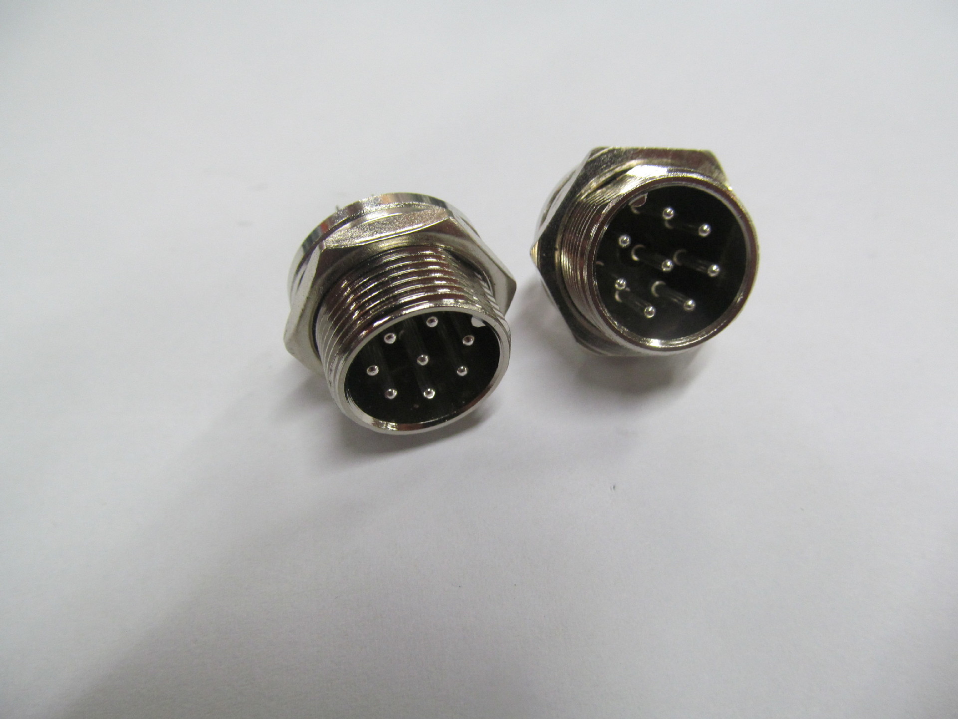 专业生产gx16-8芯穿墙航空插头,8pin公头前锁螺母式航空座-阿里巴巴