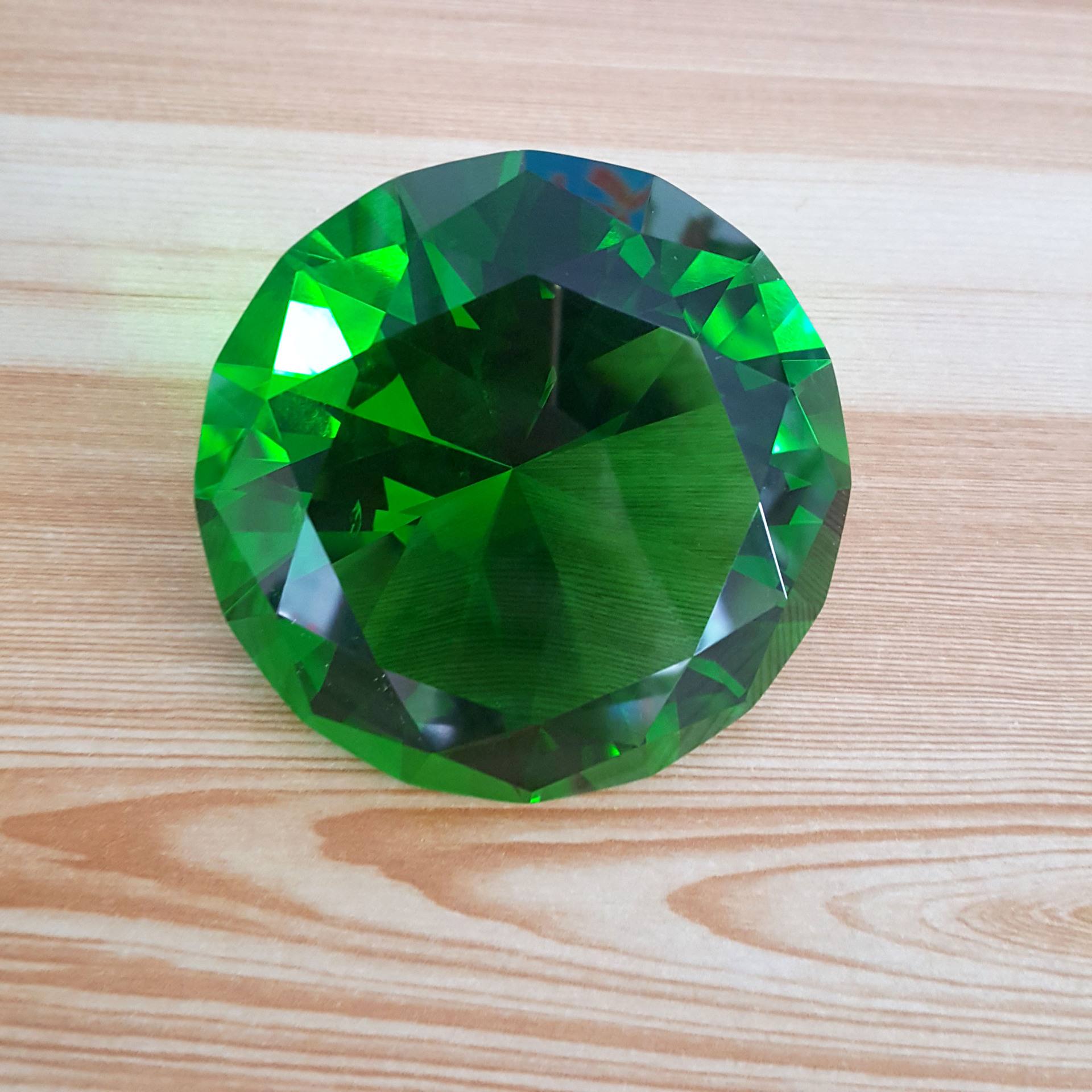 机磨透明彩色水晶玻璃钻石裸钻 家居摆件工艺品装饰毕业季礼物