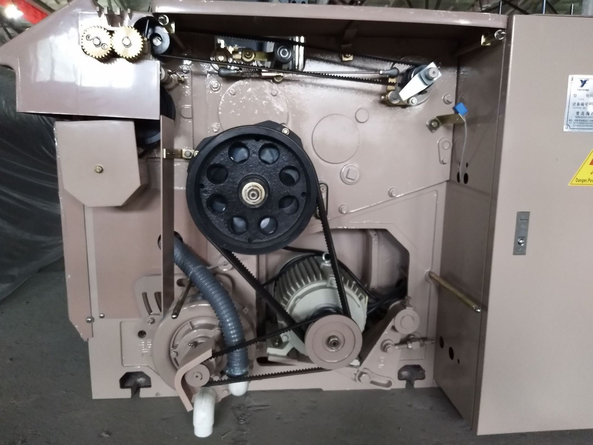 纺织机械 津田驹机型 喷水织机 高速喷水织机