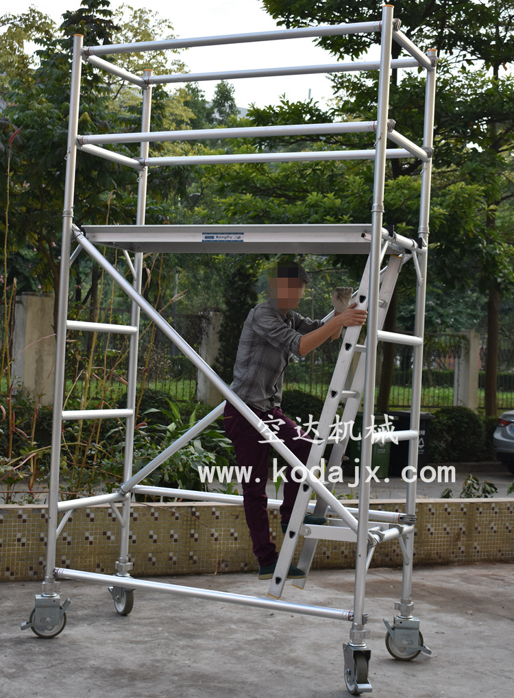 带护栏脚手架6米3层移动式房屋装修组装铝合金脚手架