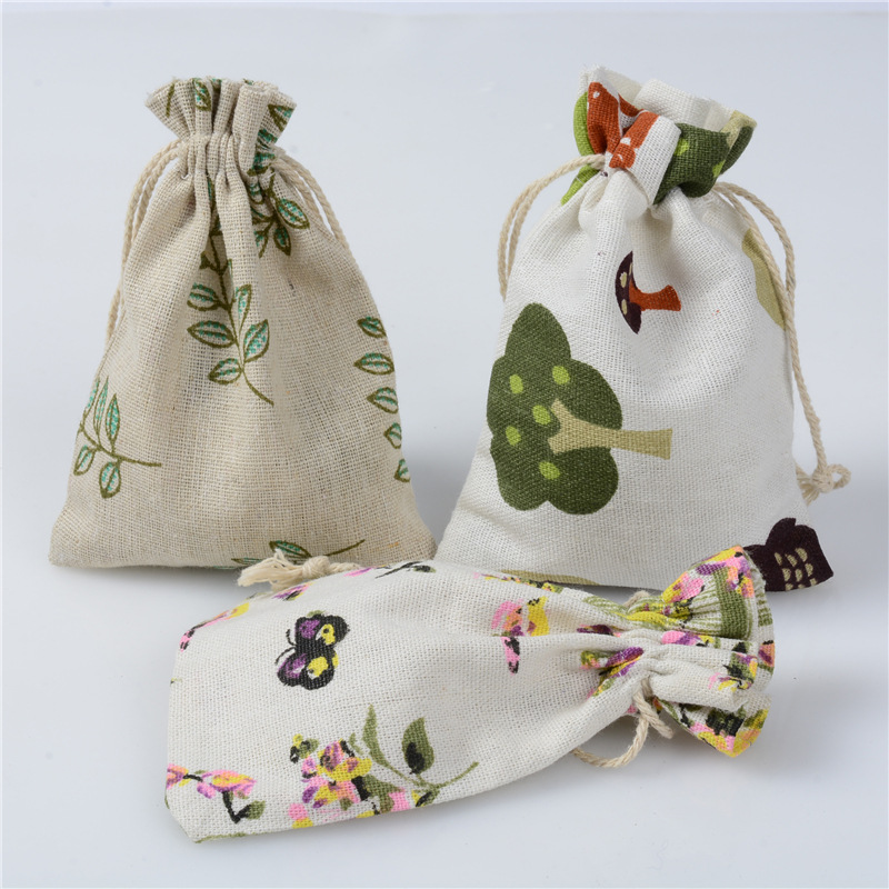 创意印花棉布袋 束口卡通图案中草药驱蚊香包袋圣诞礼品袋现货