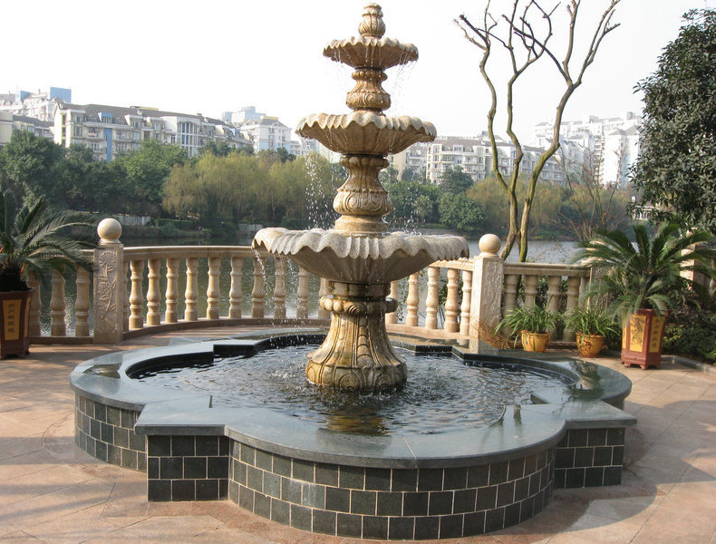 曲阳厂家花岗岩流水喷泉 石雕黄锈石水景跌水钵石材喷泉雕塑摆件