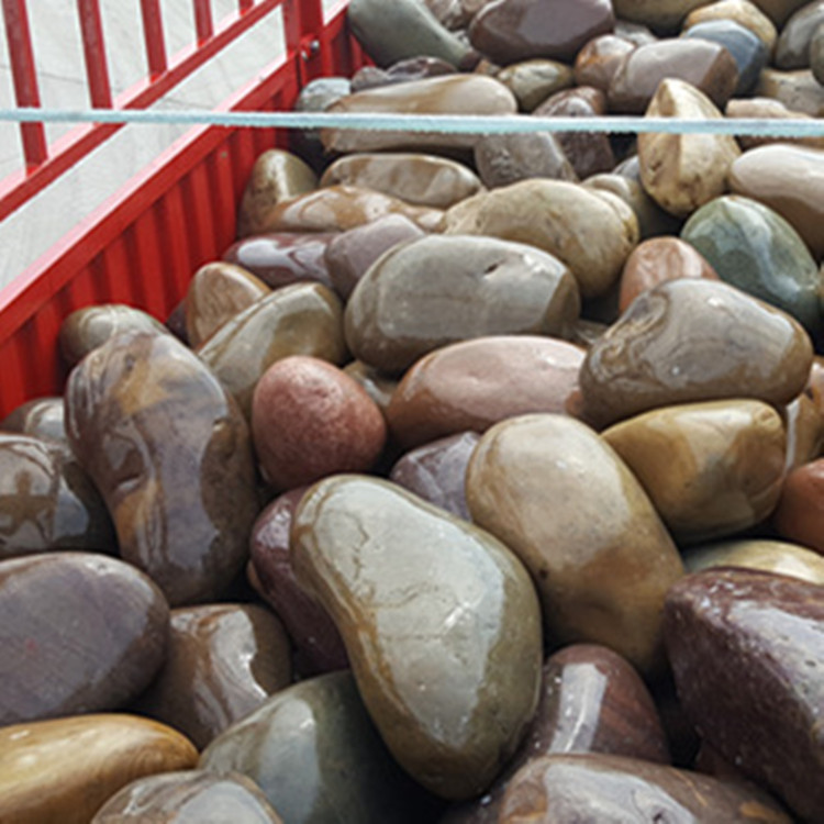 厂家批发五彩石鹅卵石 水族鱼缸装饰石头 彩石