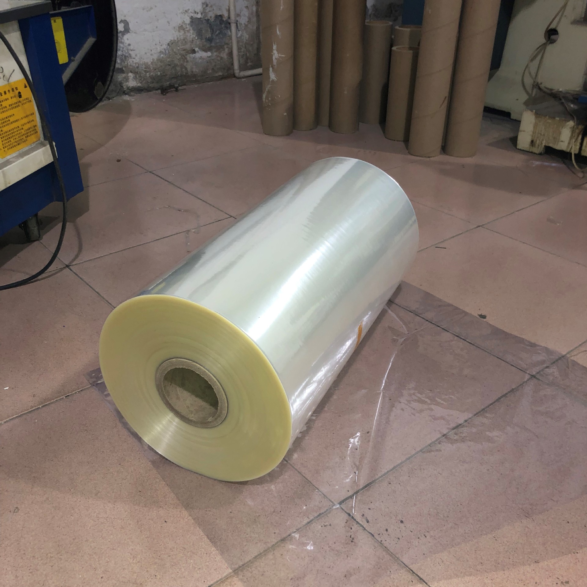 厂家直销50cmpvc热收缩膜 单片筒膜对折膜包装膜 适用自动包装机