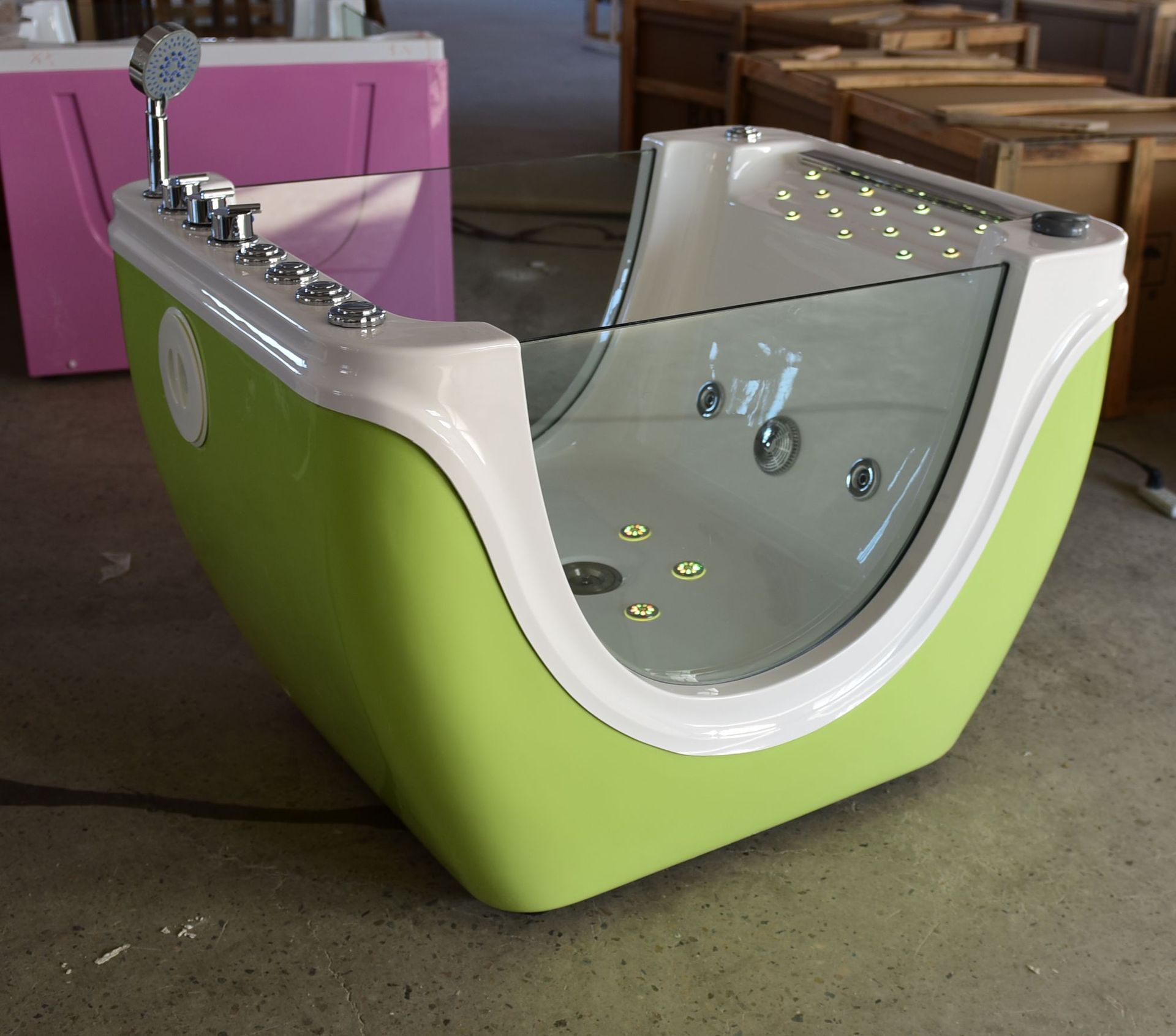 新款宠物店用品宠物spa机 按摩浴缸猫浴缸 黑白狗狗专用浴缸